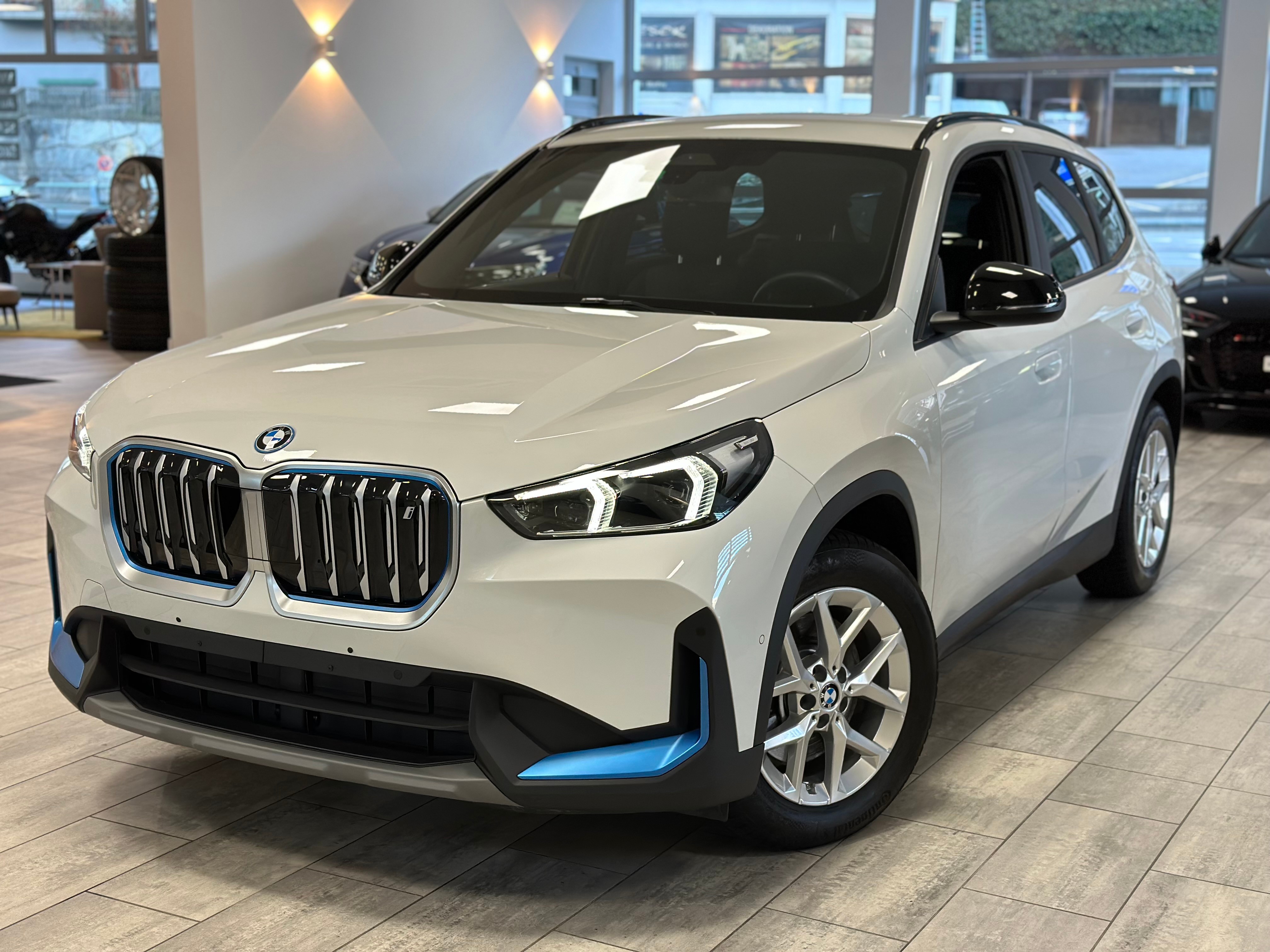 BMW iX1 xDrive 30