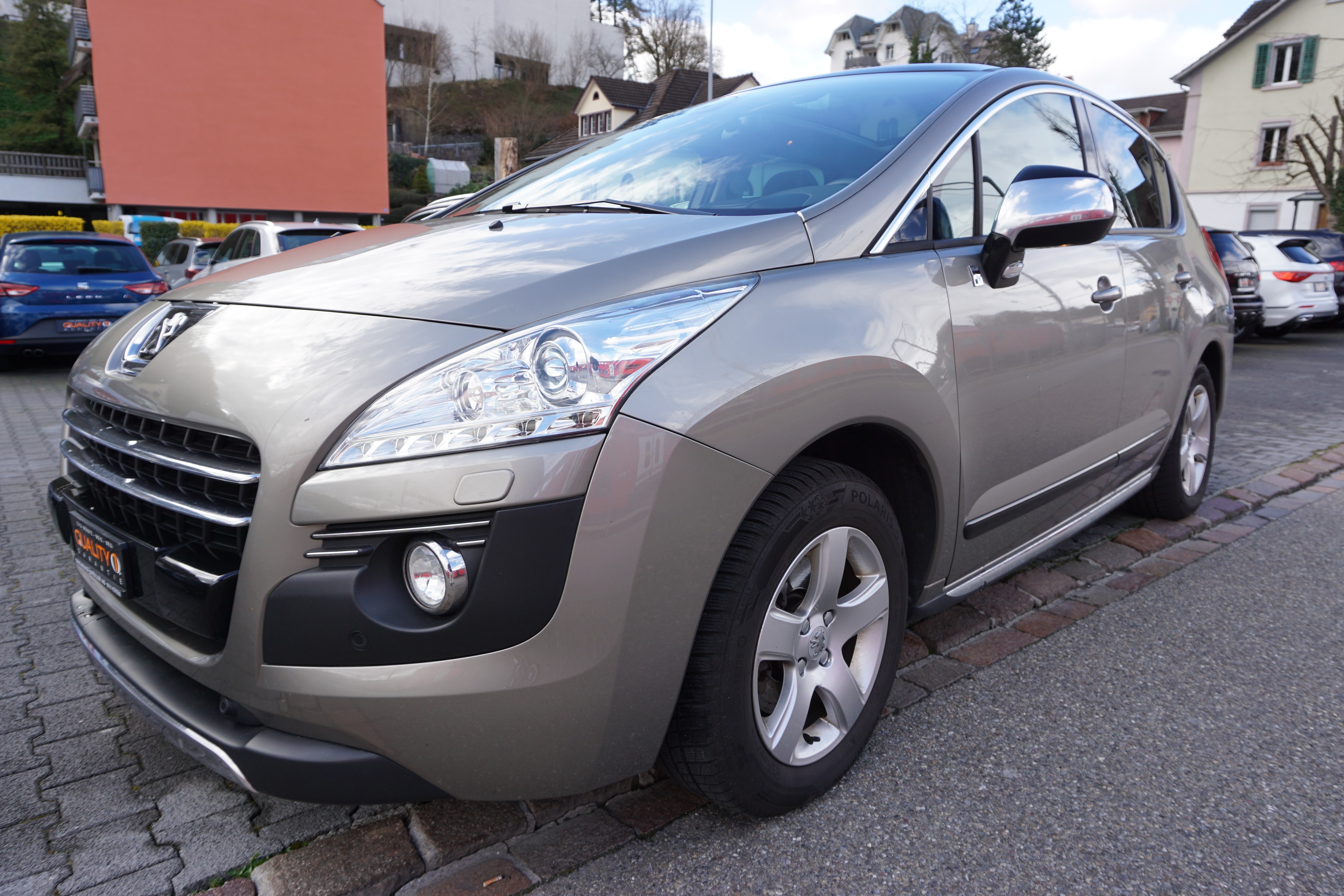 PEUGEOT 3008 HYbrid4 2.0 HDI EGS6