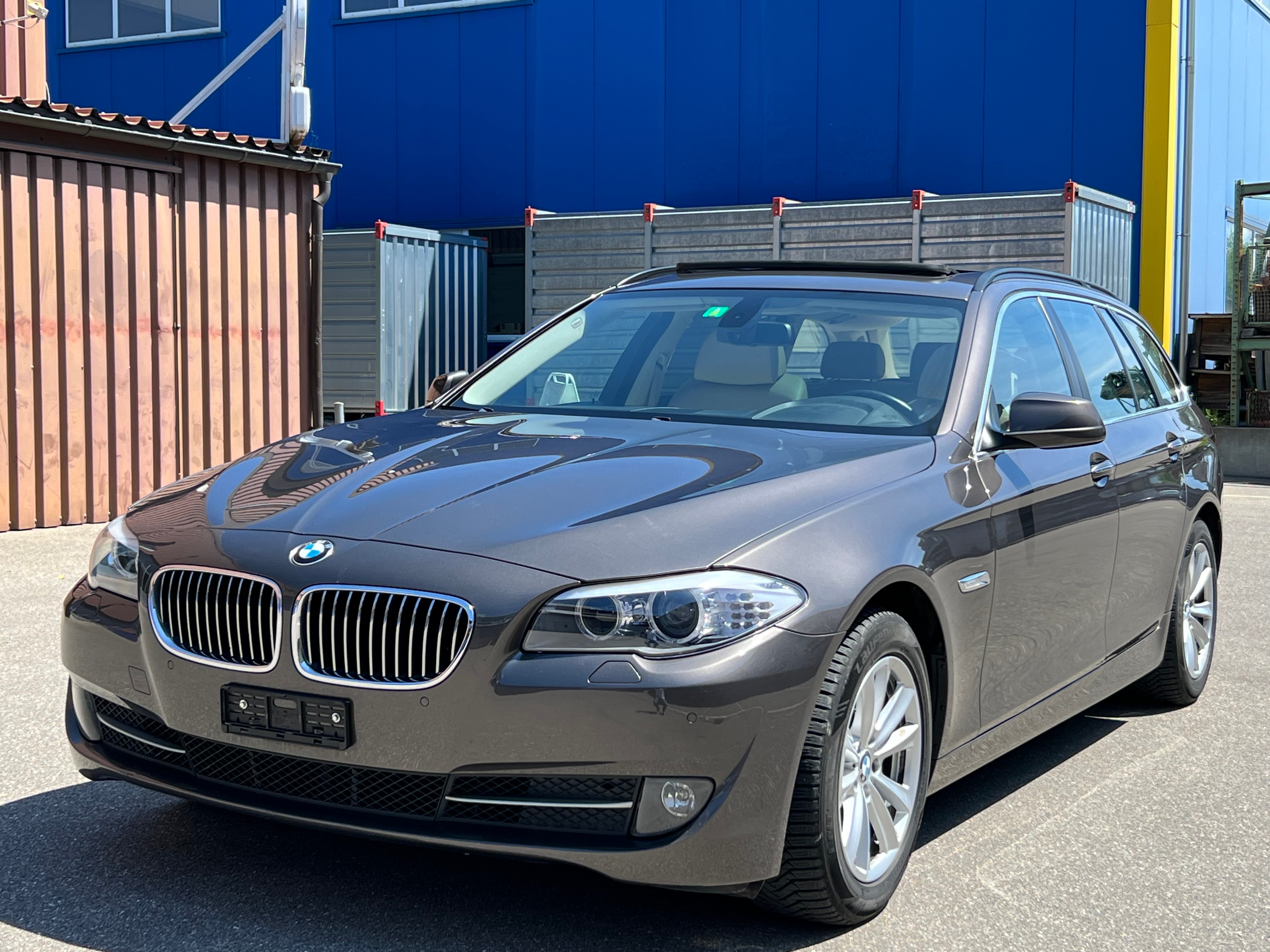 BMW 530d xDrive Touring Steptronic