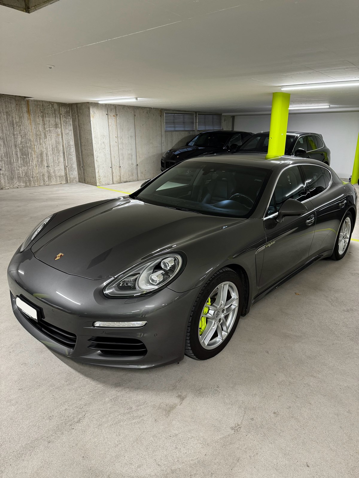 PORSCHE Panamera S E-Hybrid