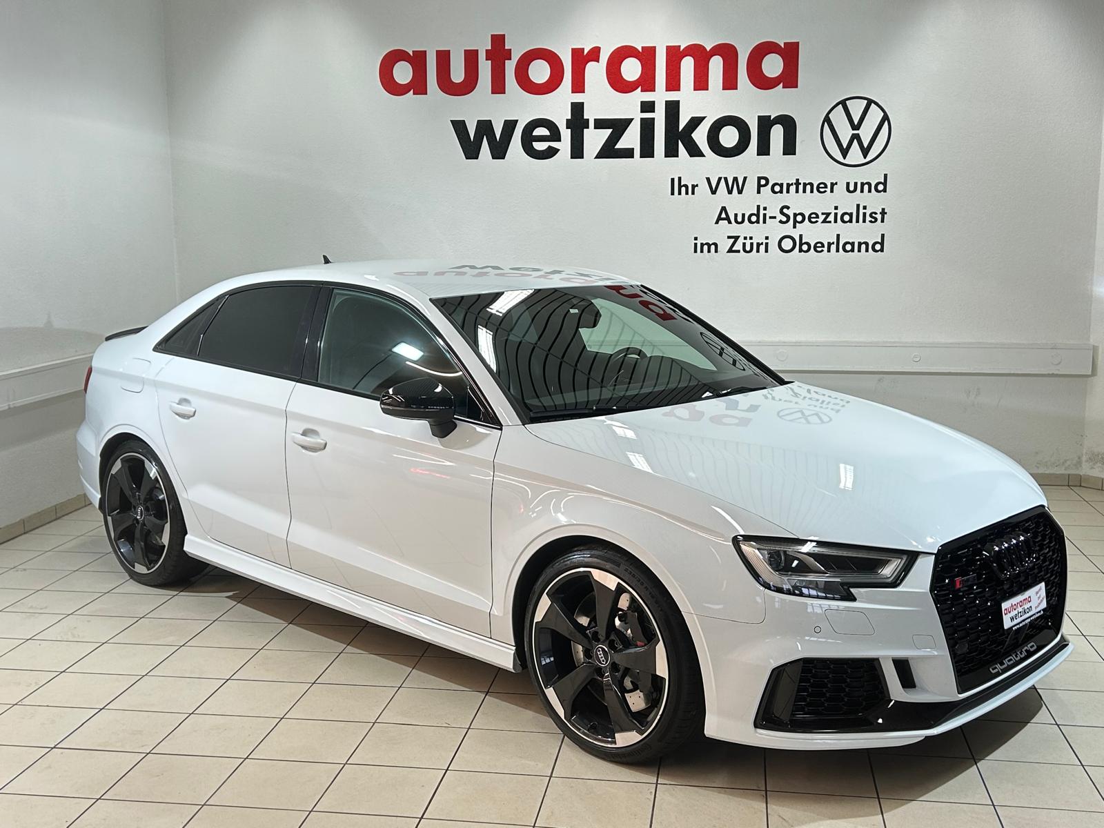 AUDI RS3 Limousine 2.5 TSI quattro S-tronic