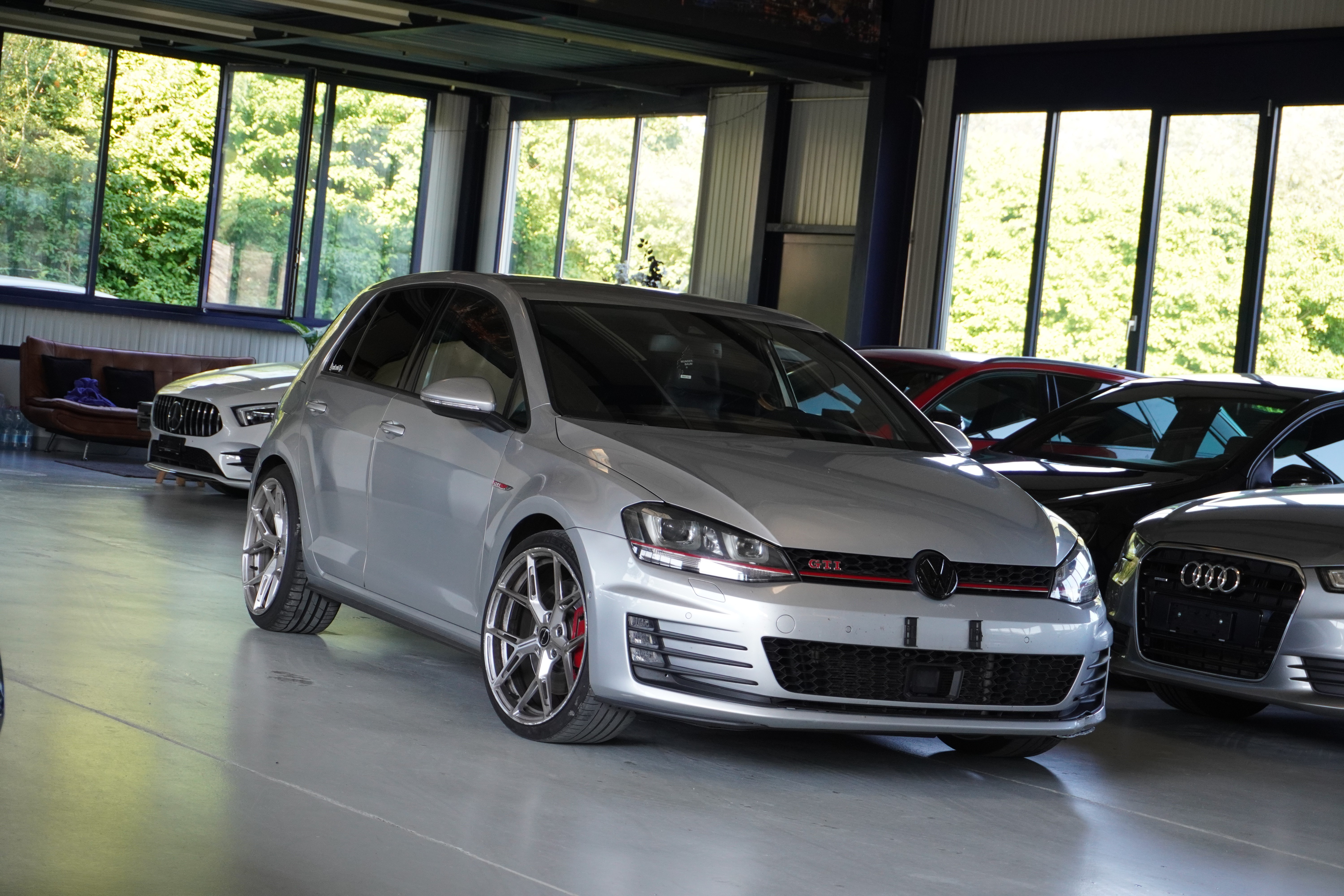 VW Golf 2.0 TSI GTI Performance DSG