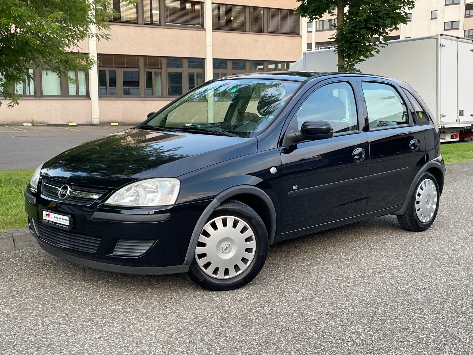 OPEL Corsa 1.2 16V Enjoy ab MFK 02.2023 / Klimaanlage