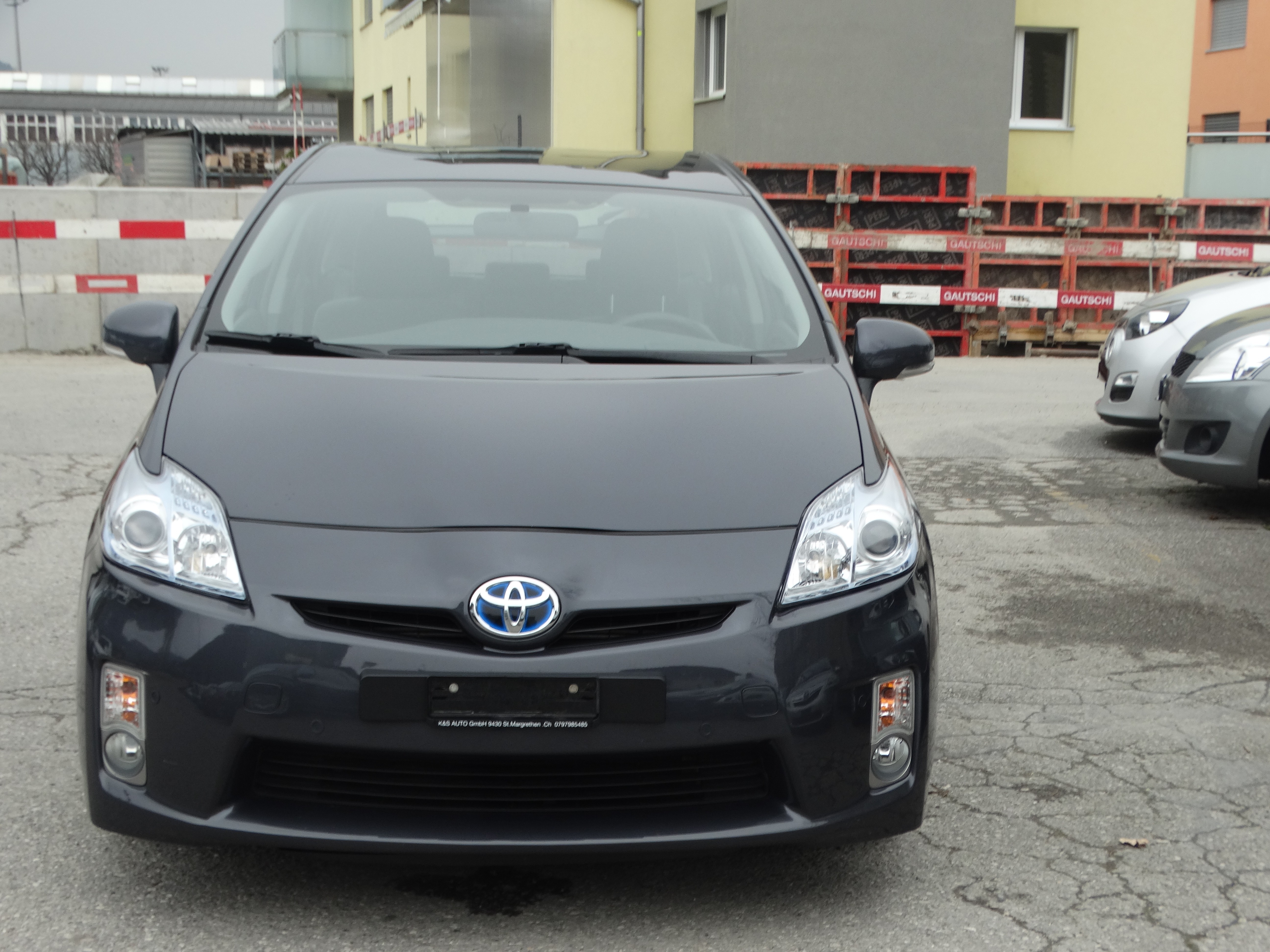 TOYOTA Prius 1.8 16V HSD Luna