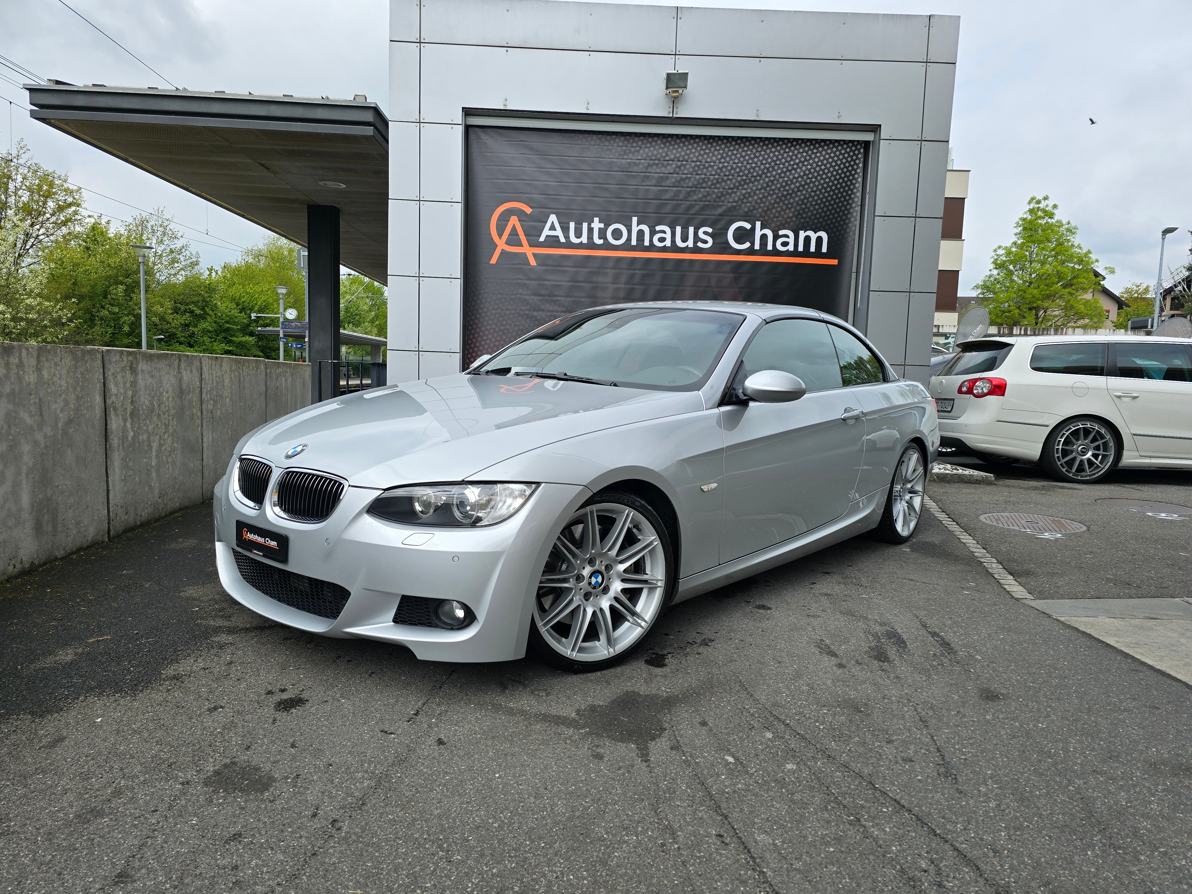 BMW 335i M-Paket Cabriolet DSG E93