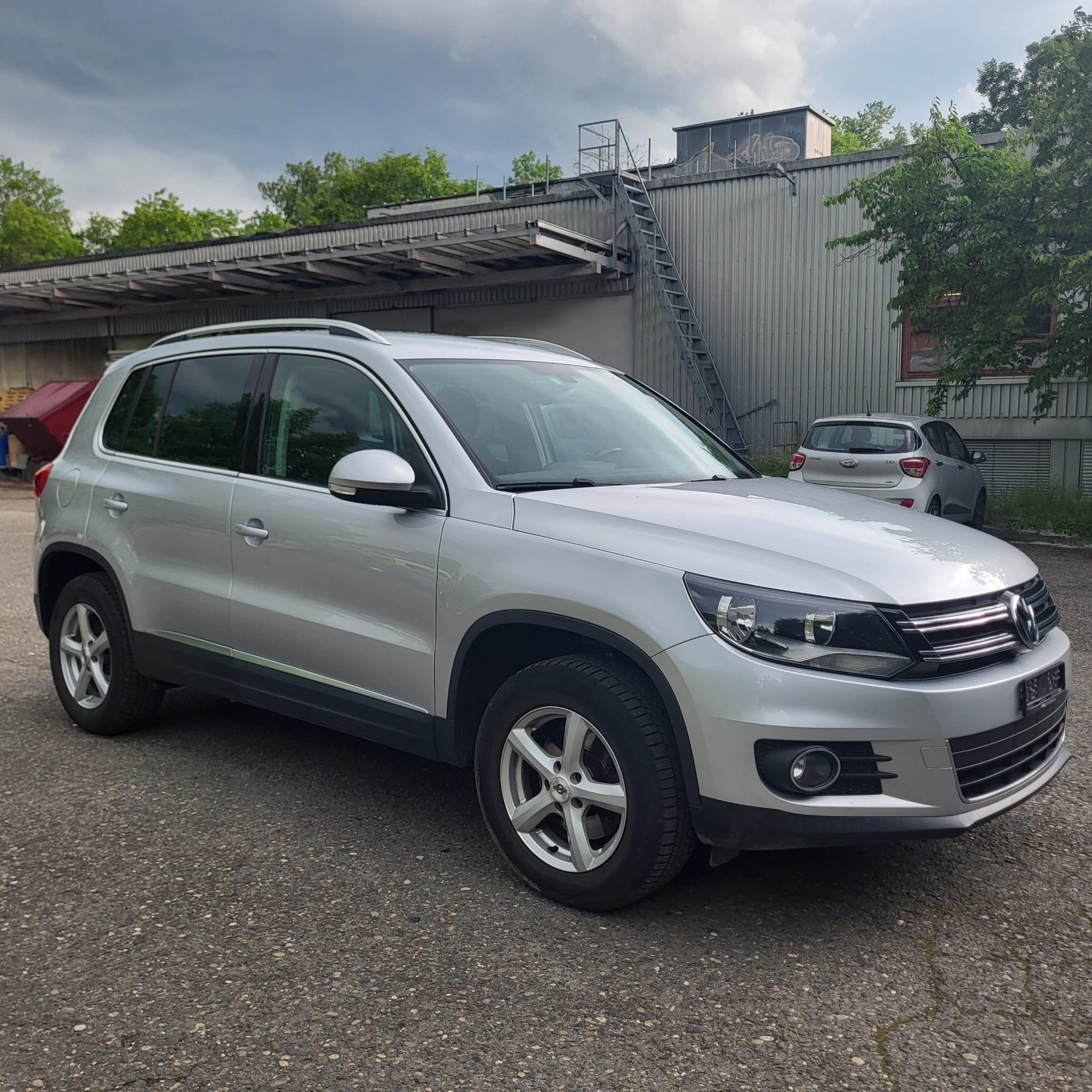 VW TIGUAN