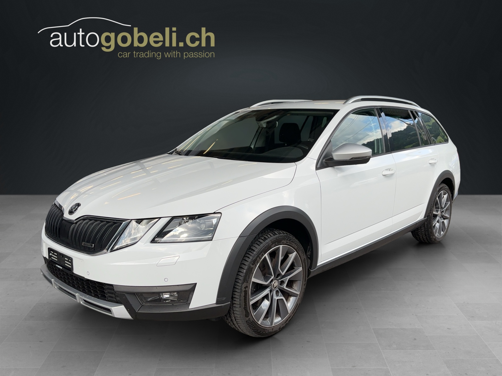 SKODA Octavia Combi 2.0 TSI Scout 4x4 DSG