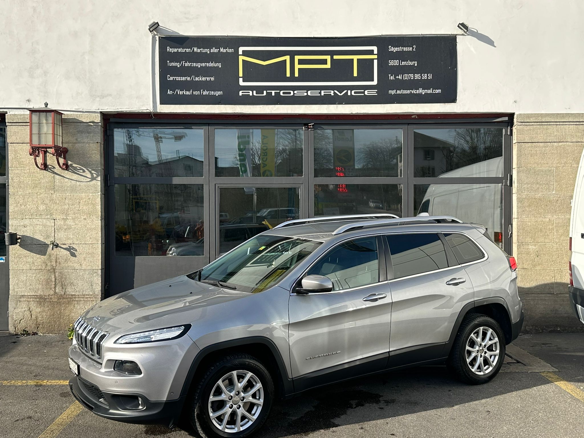 JEEP Cherokee 2.0TD Longitude Swiss Edition AWD 9ATX