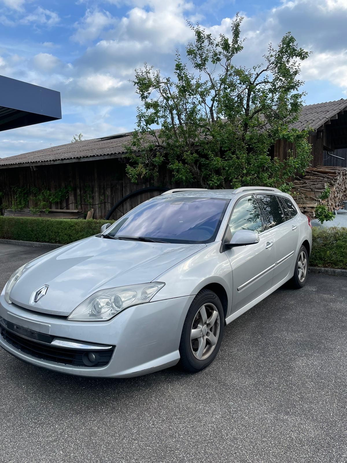 RENAULT LAGUNA