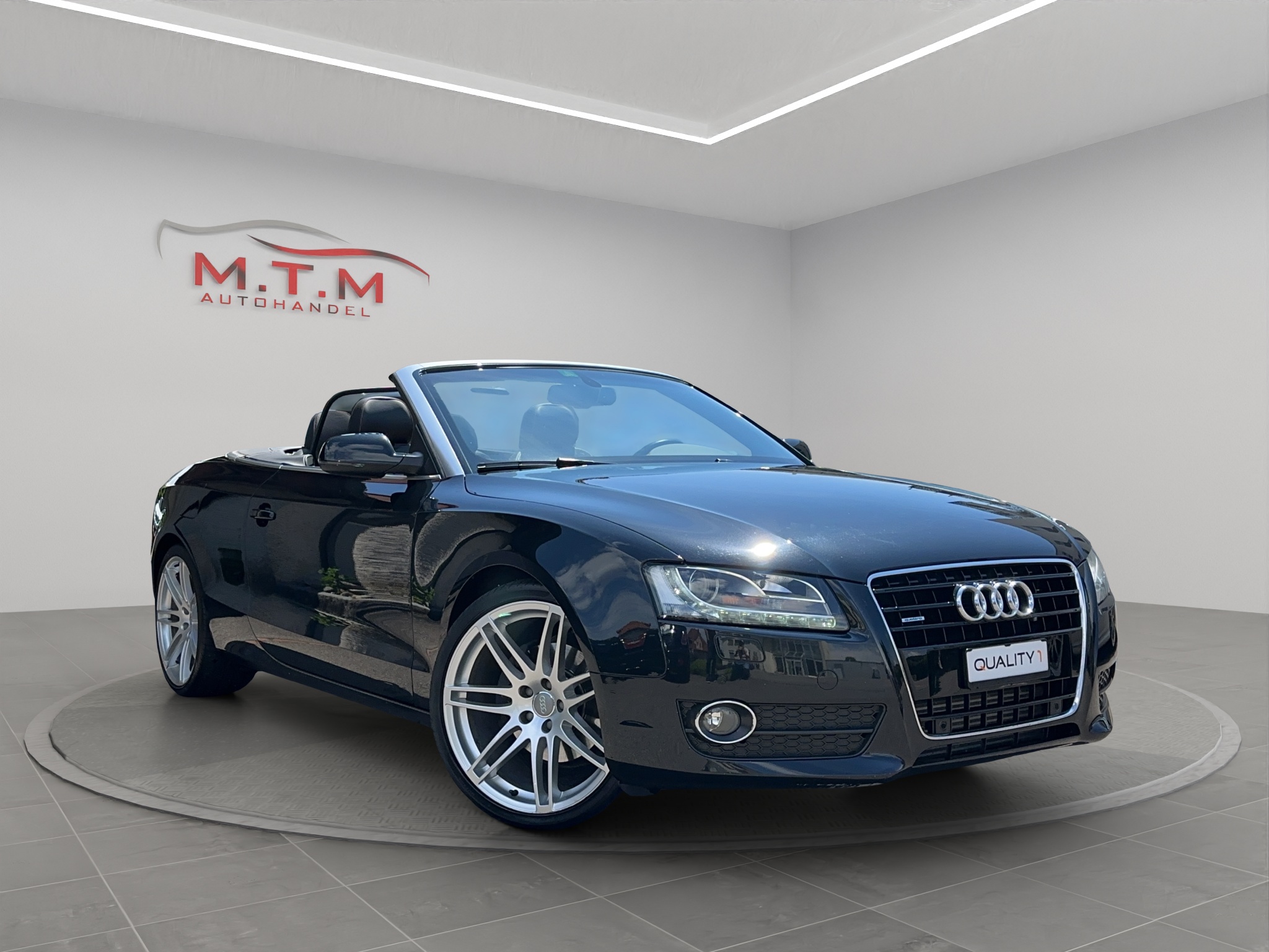 AUDI A5 Cabriolet 3.0 TDI quattro S-tronic