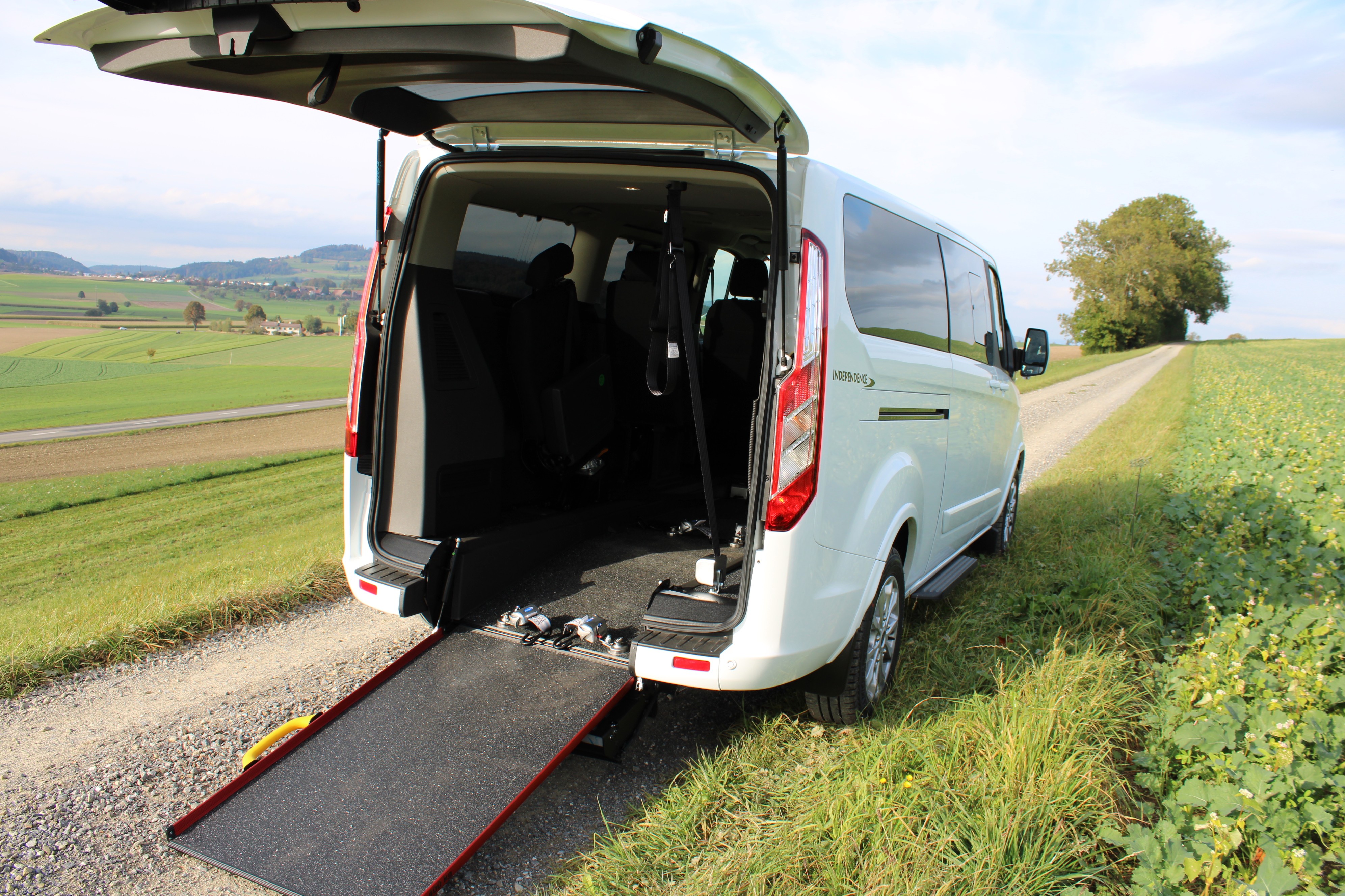 FORD TOURNEO CUSTOM Titanium