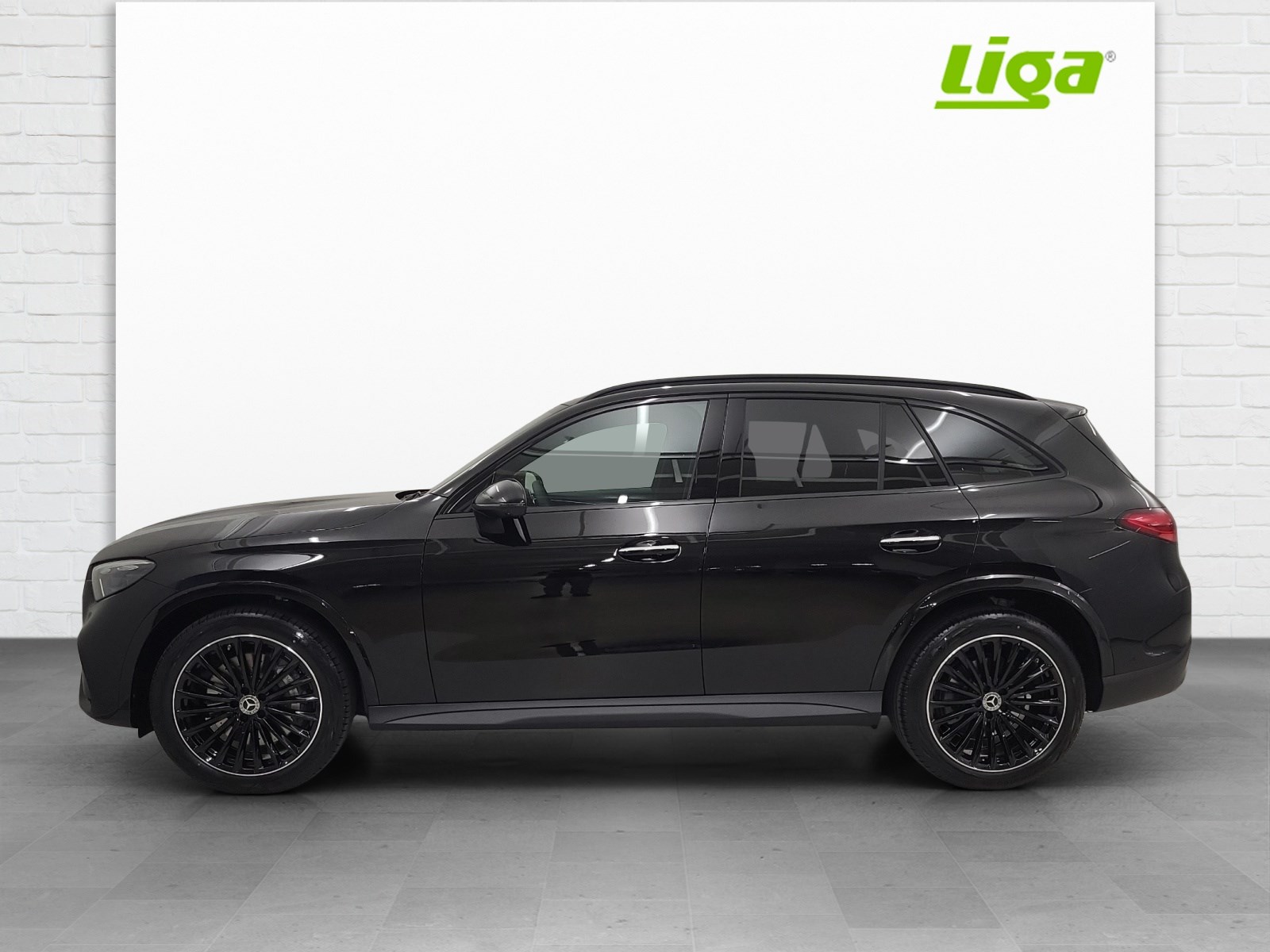 MERCEDES-BENZ GLC 220 d AMG Line 4Matic