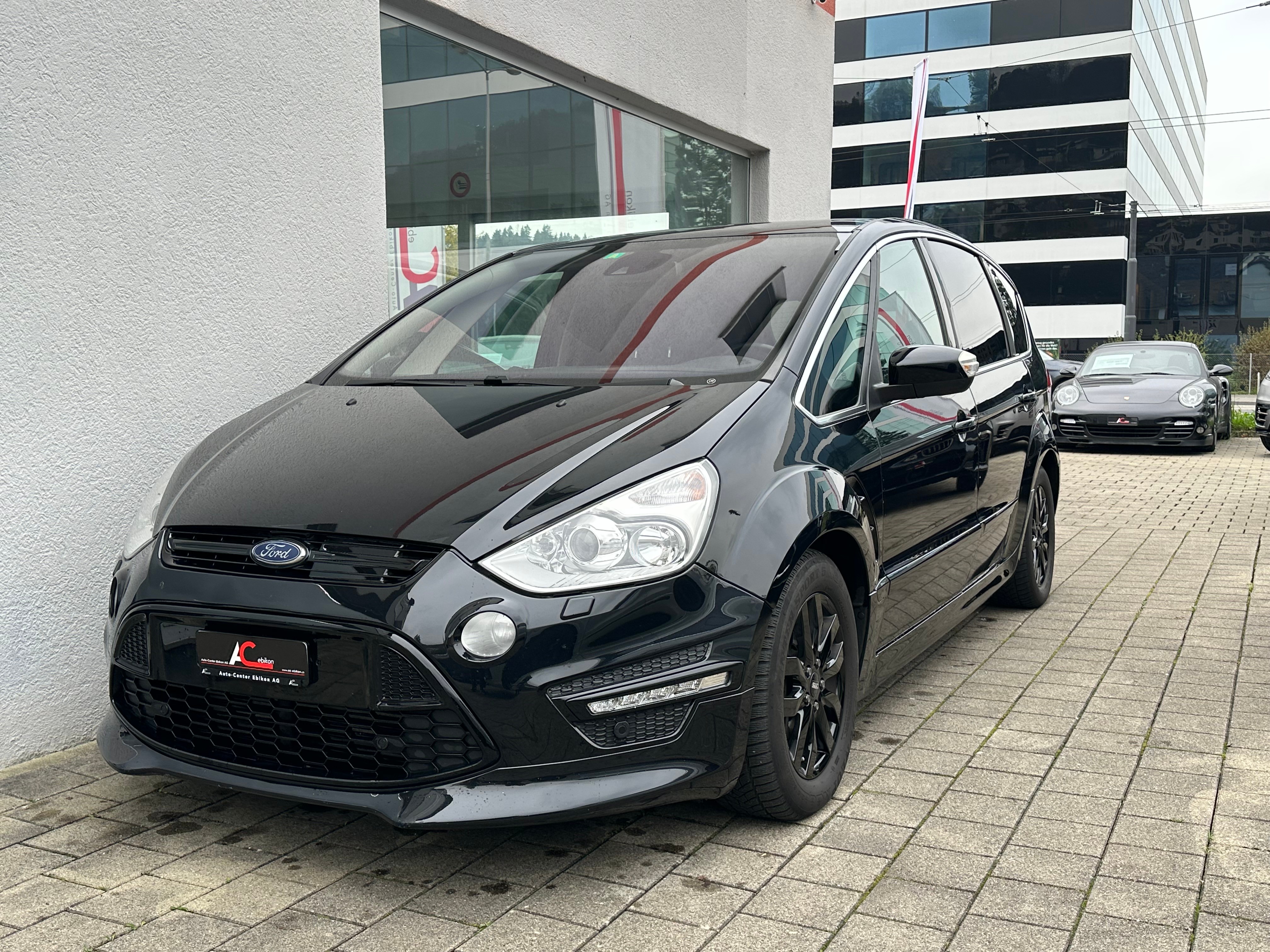 FORD S-Max 2.0 SCTi Titanium PowerShift