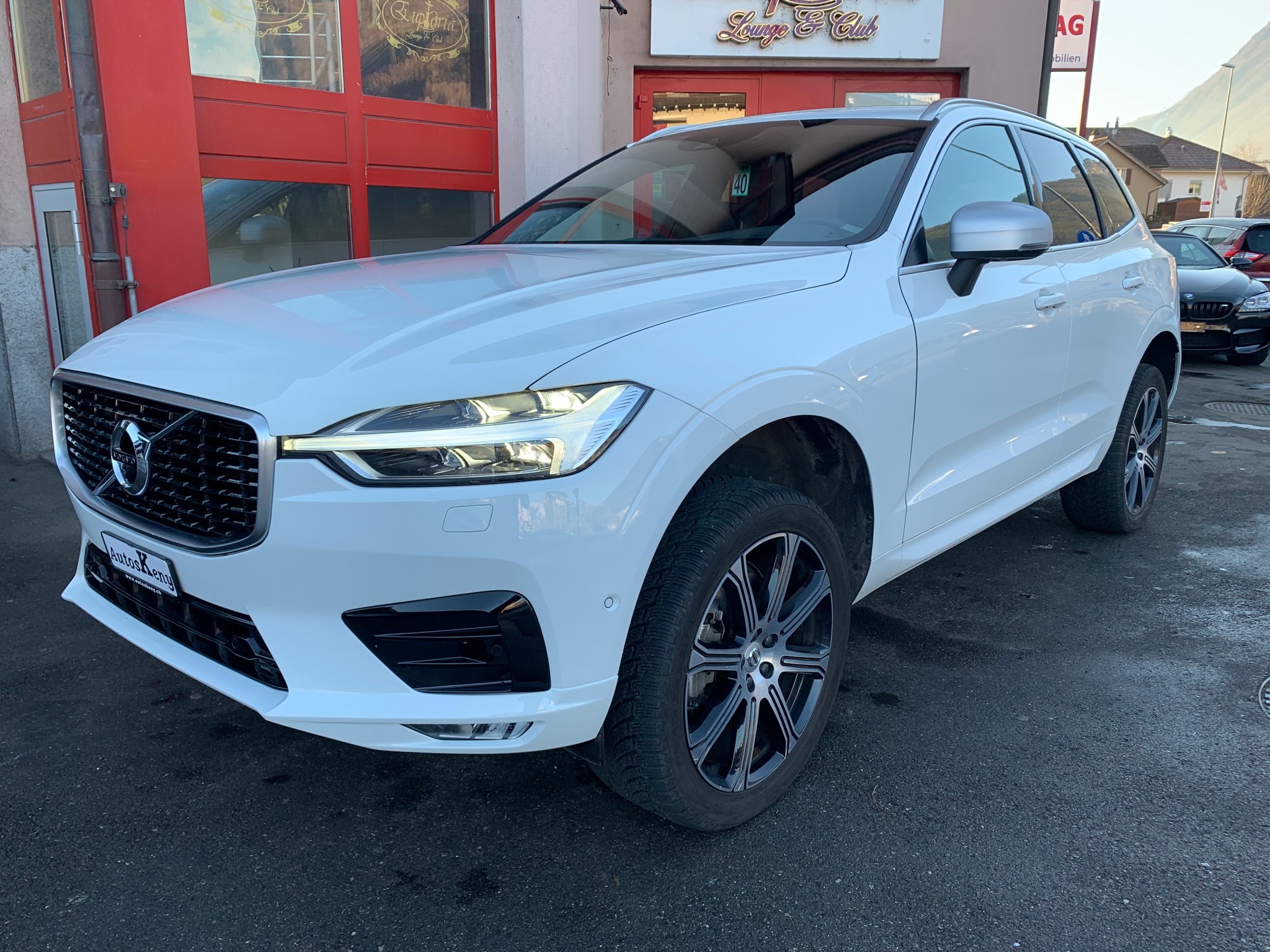 VOLVO XC60 D5 AWD R-Design Geartronic