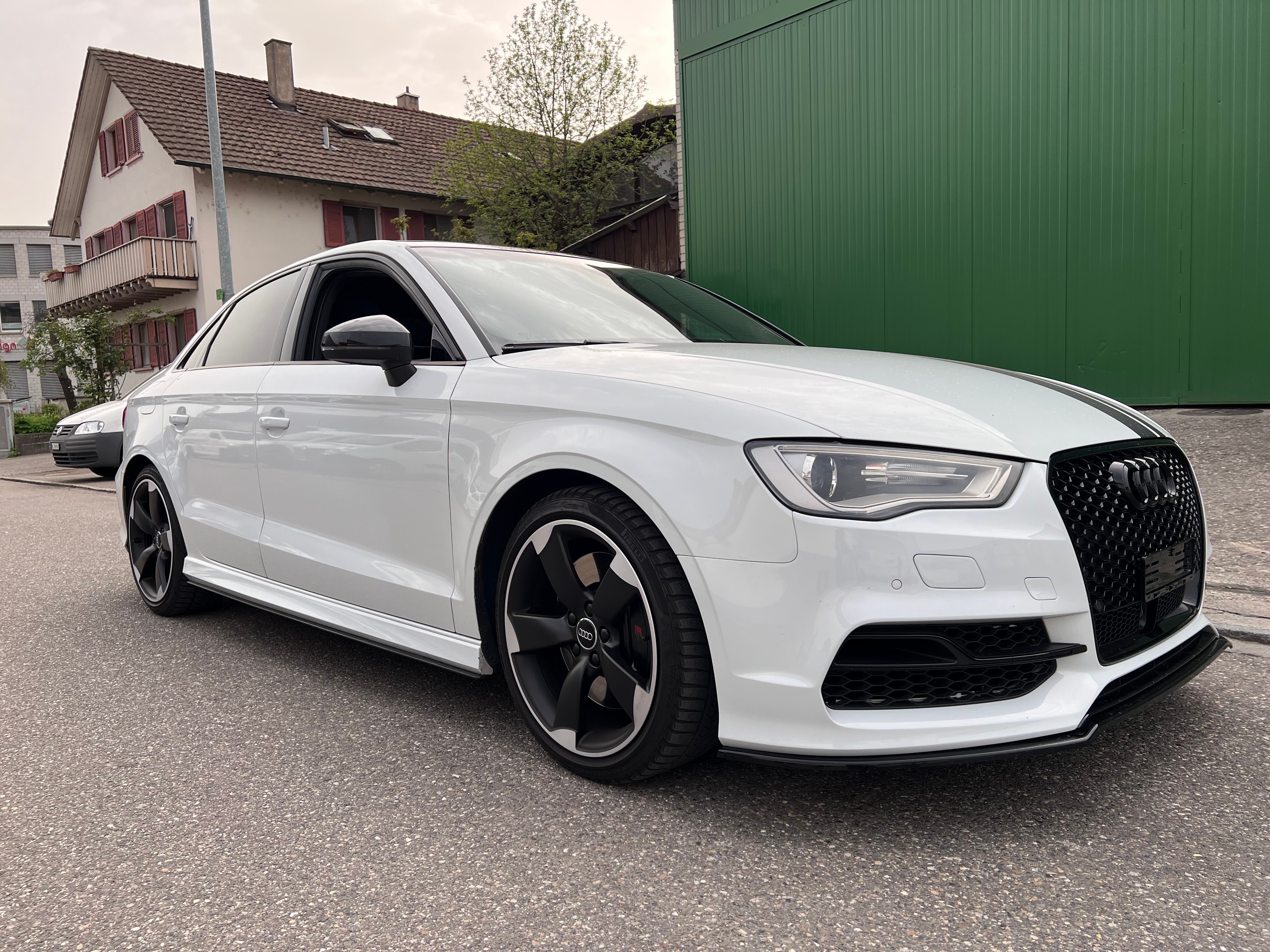 AUDI S3 Sedan 2.0 TFSI quattro S-tronic