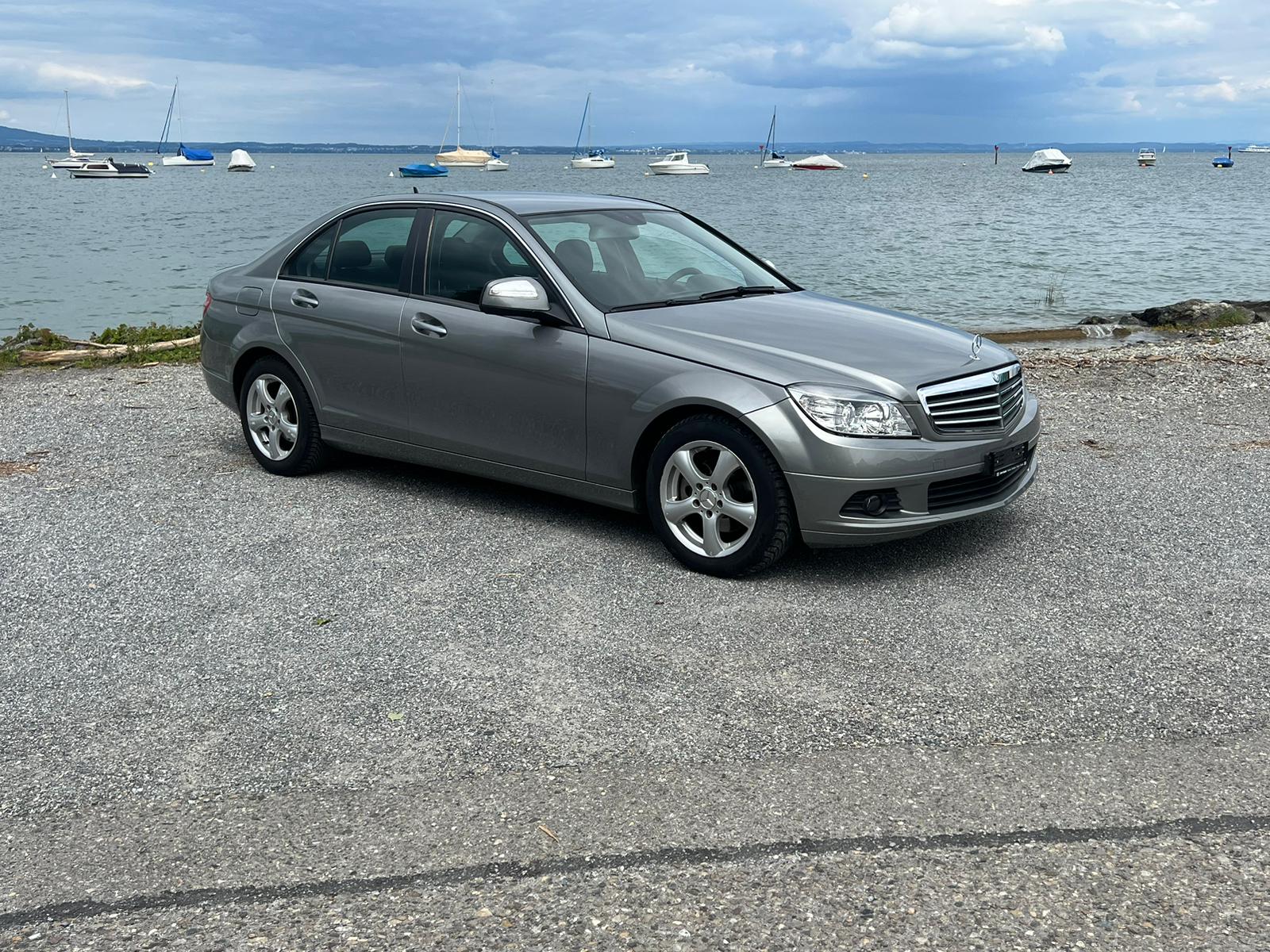 MERCEDES-BENZ C 180 Kompressor Classic Automatic