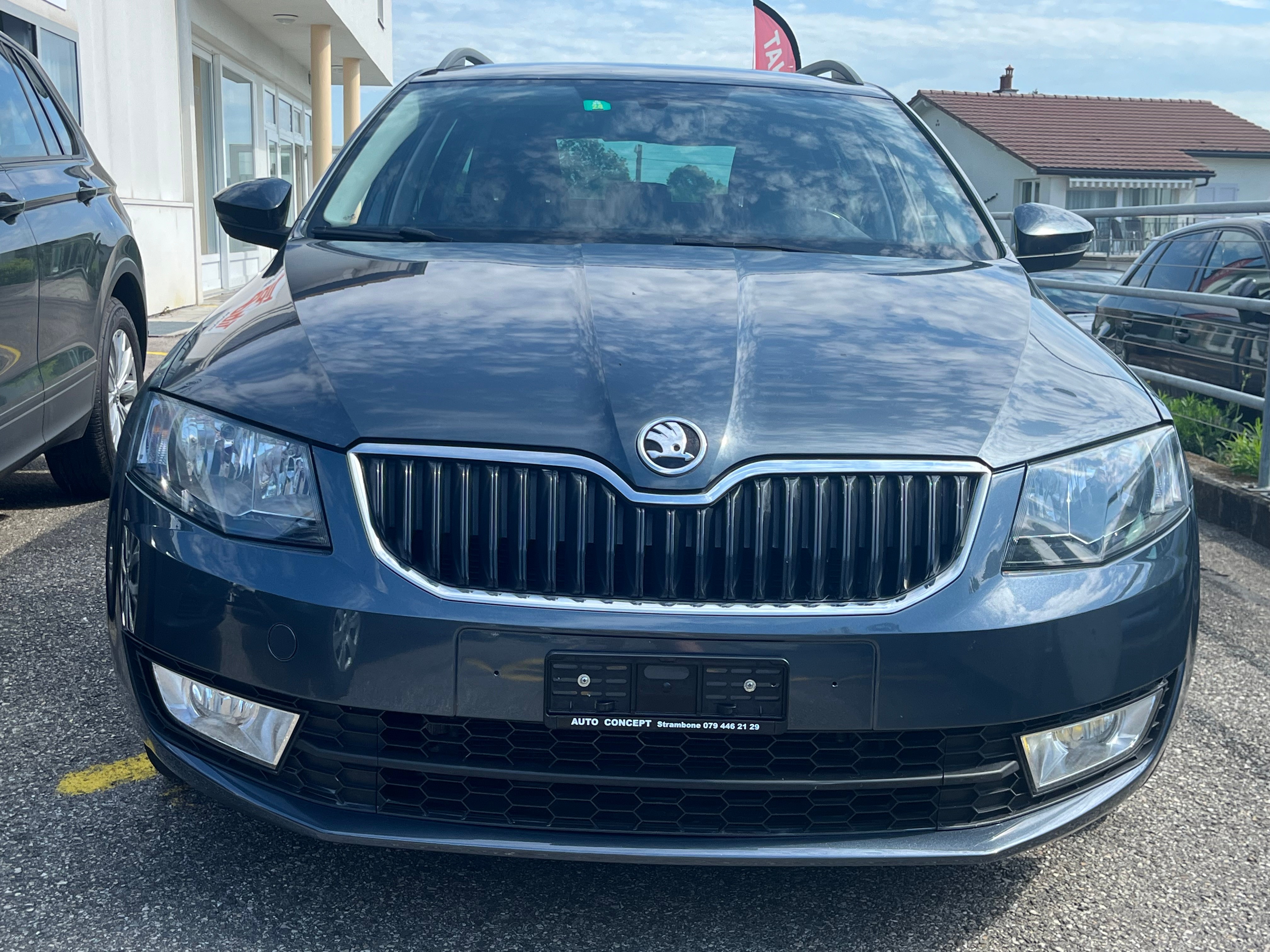 SKODA Octavia Combi 1.6 TDI Elegance 4x4