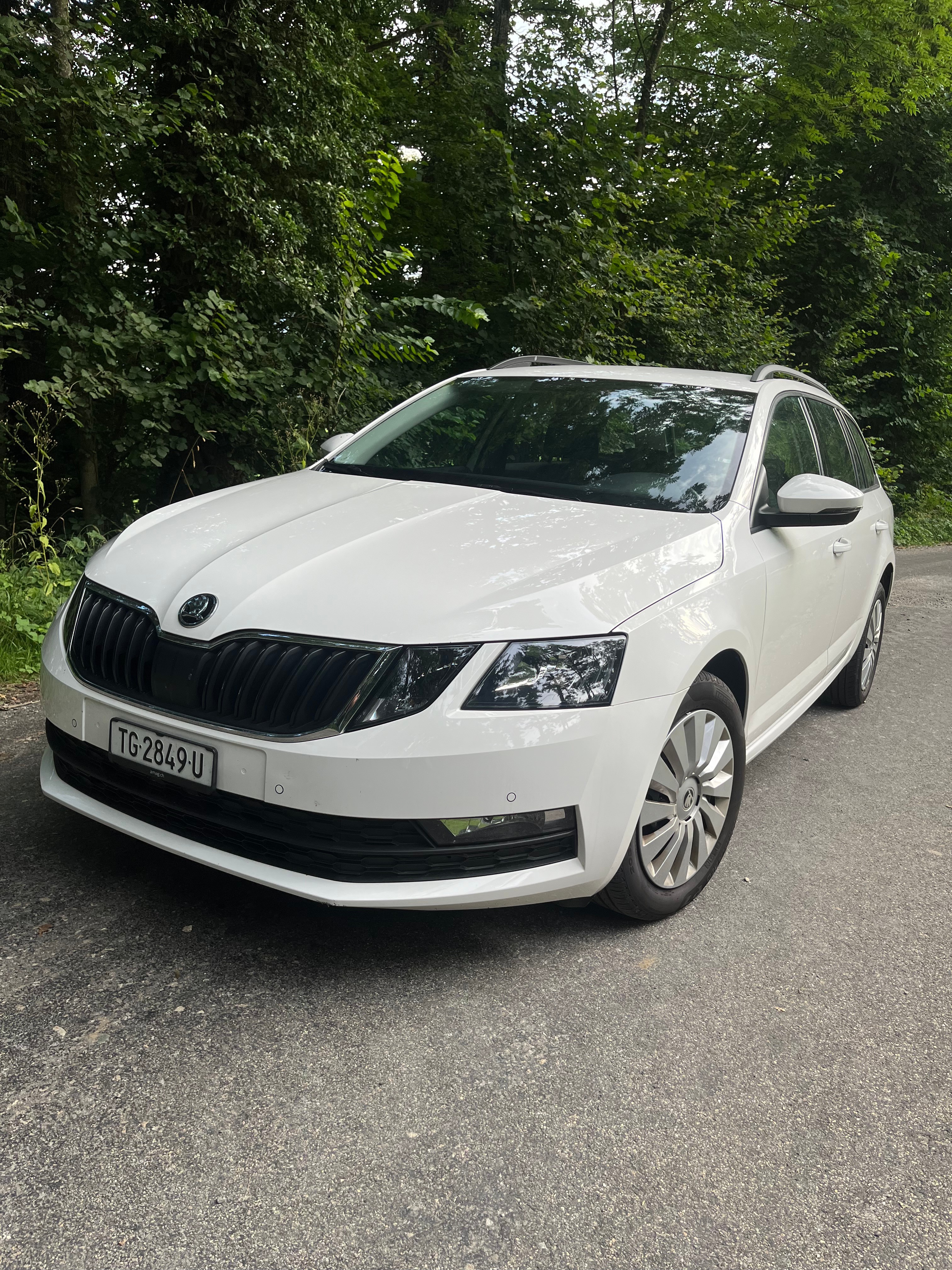 SKODA Octavia Combi 1.6 TDI Ambition DSG