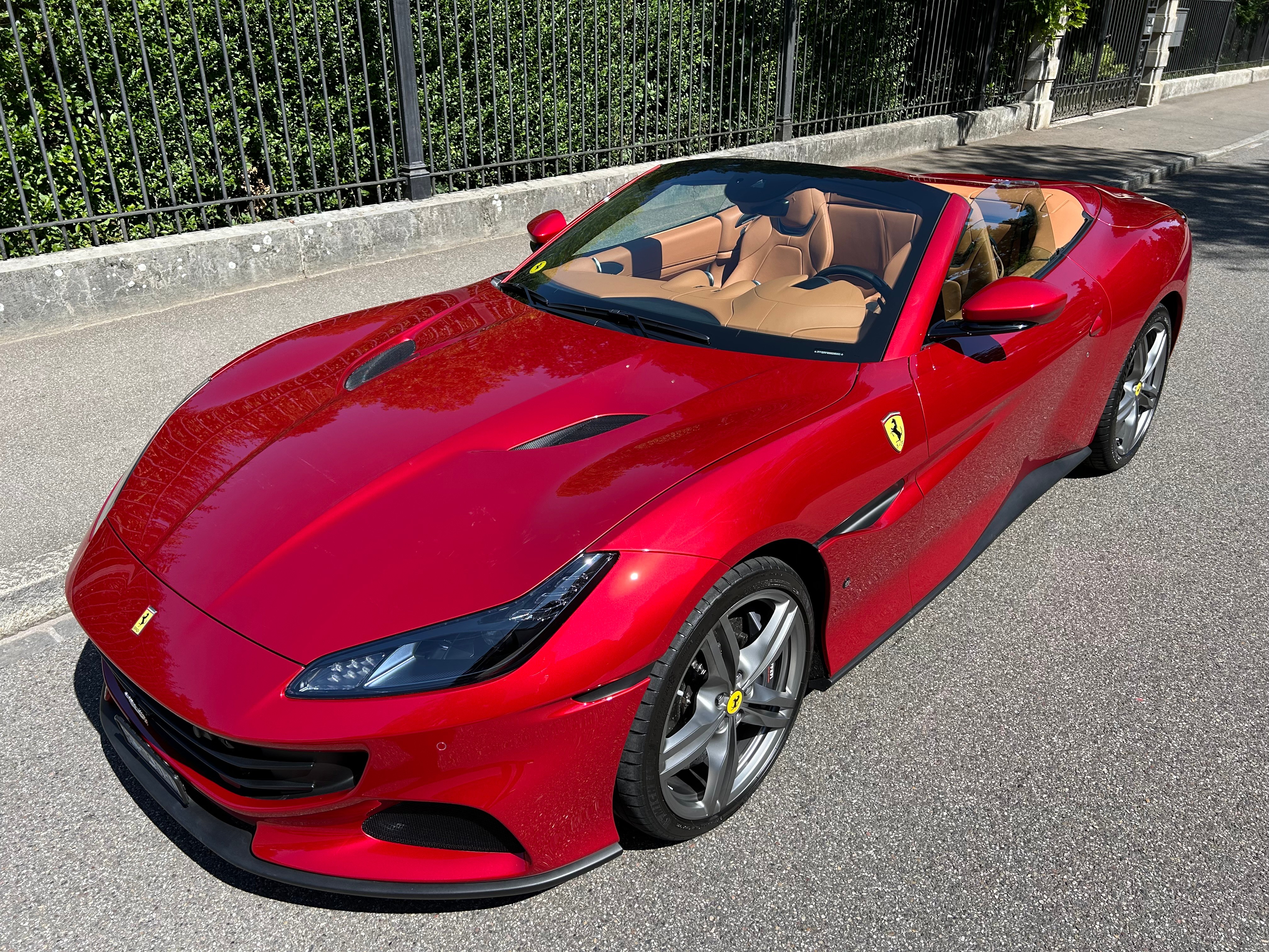 FERRARI Portofino M