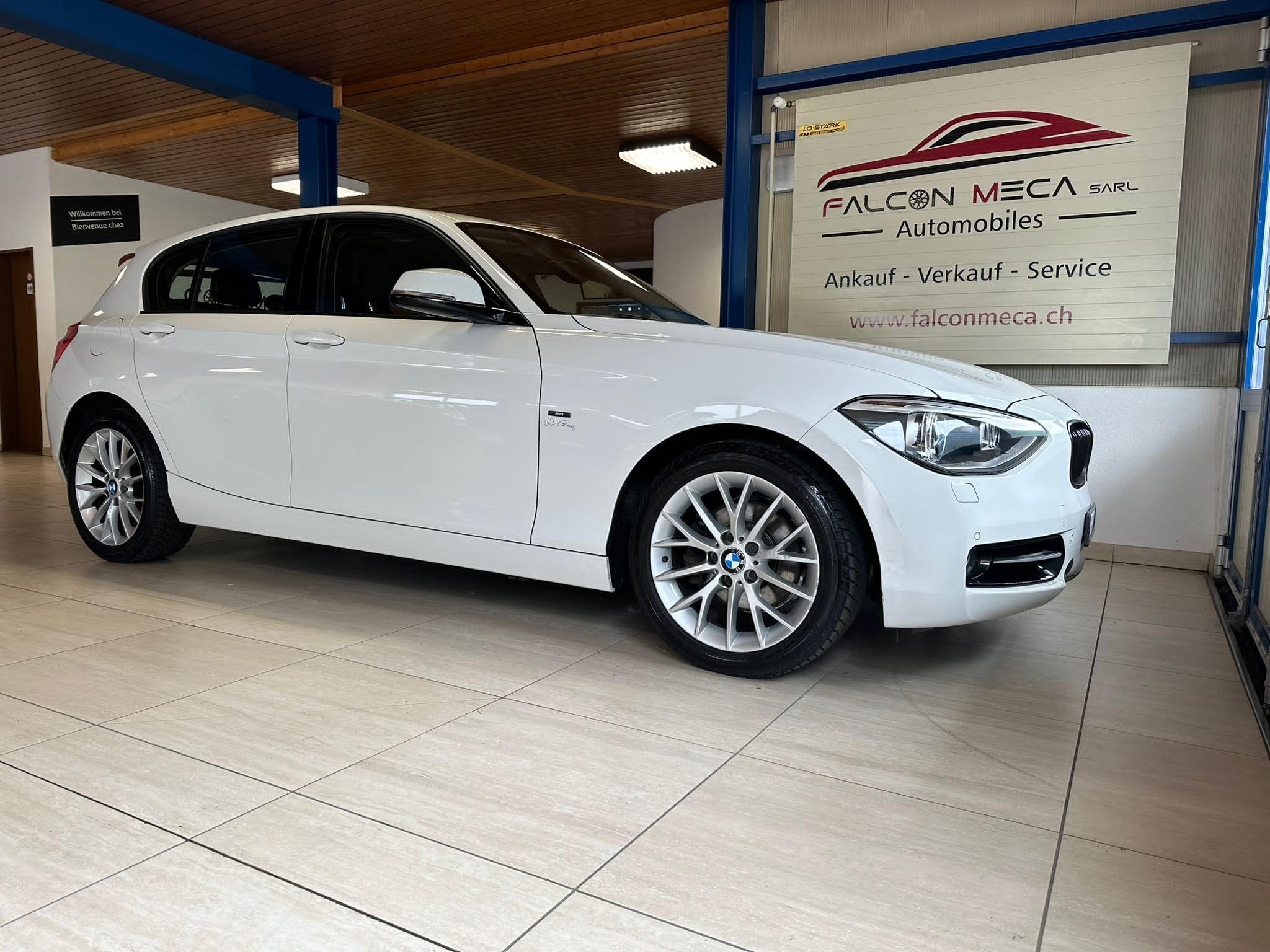 BMW 118i Sport Line