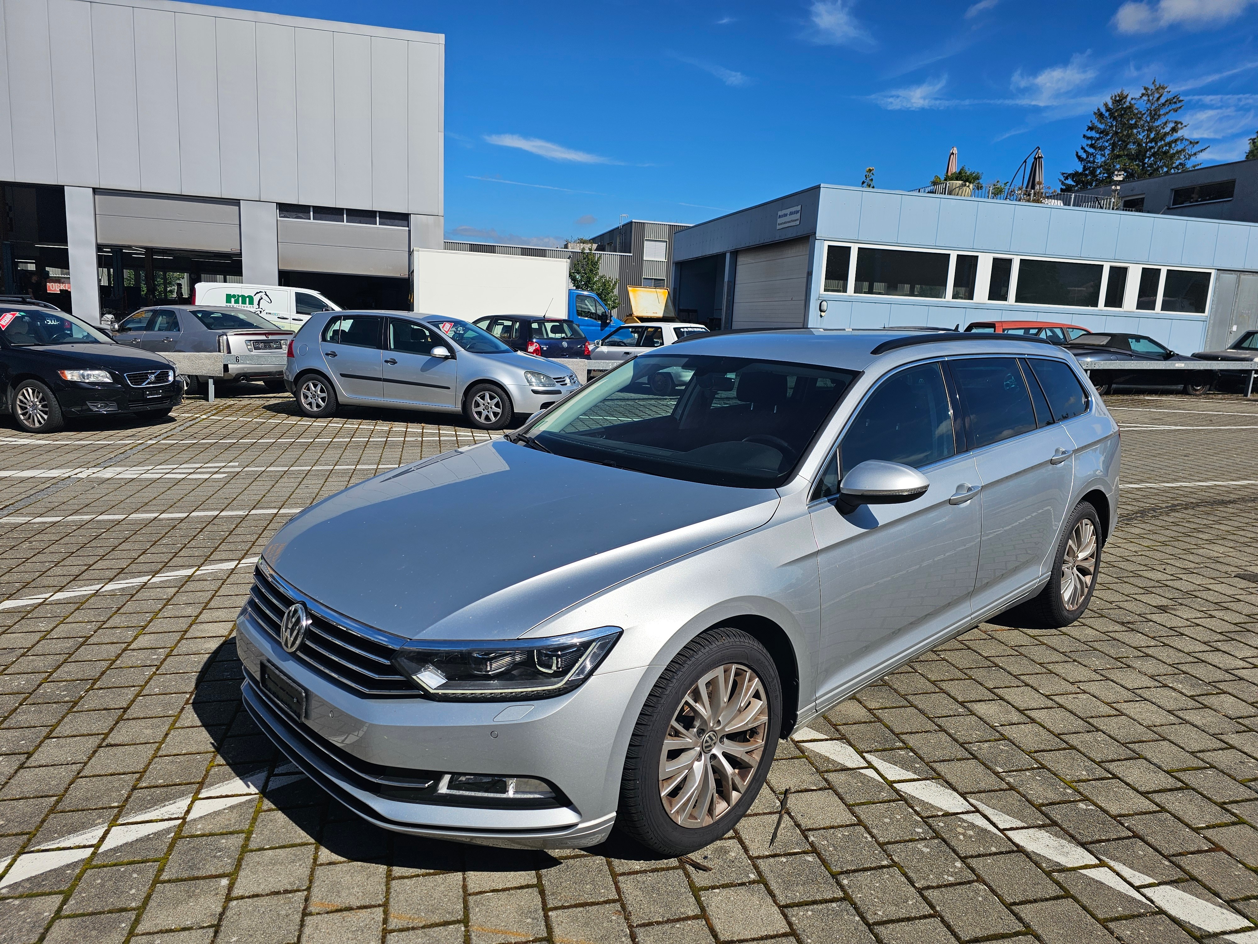 VW Passat Variant 2.0 TDI BMT Trendline DSG