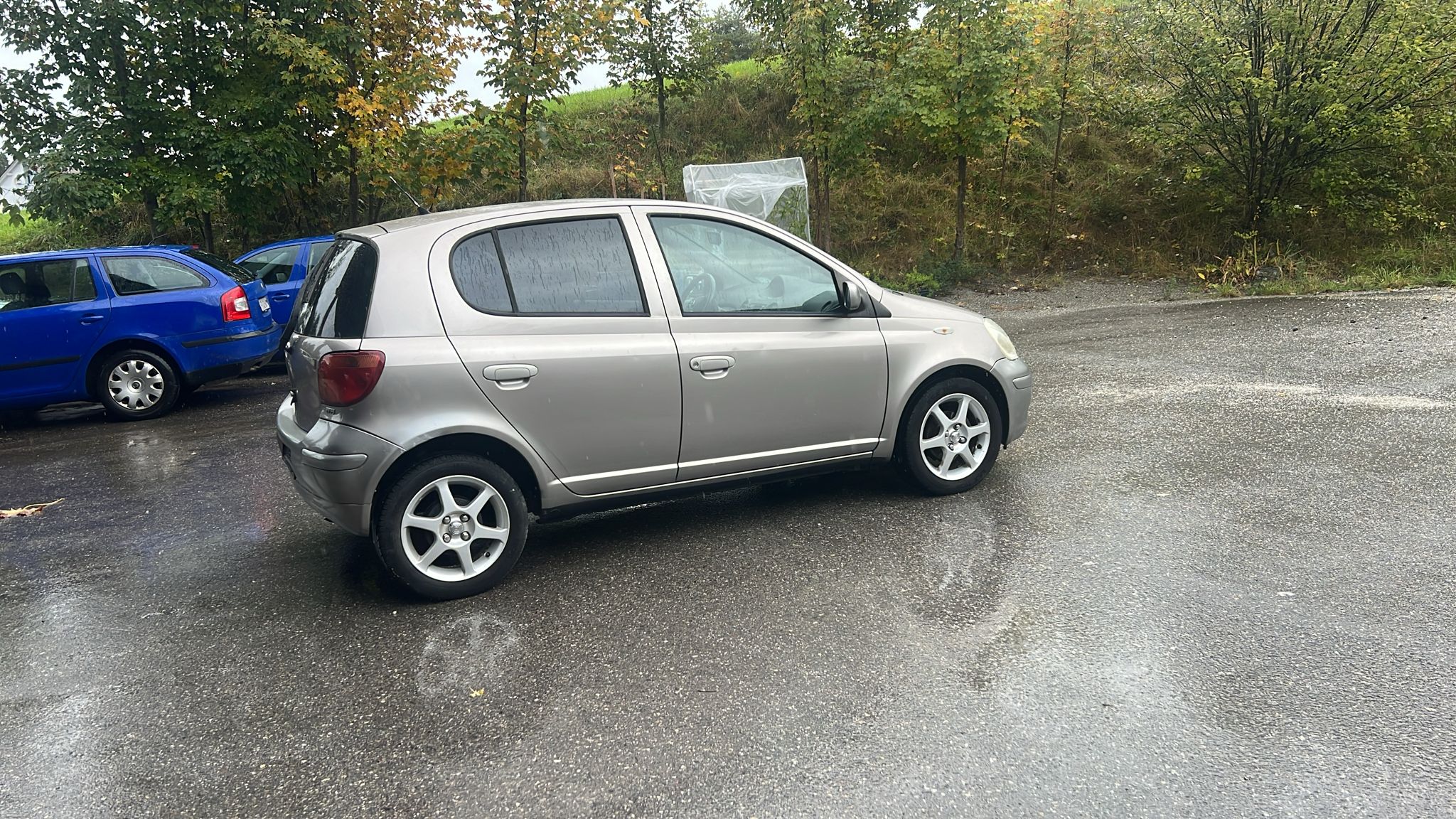 TOYOTA Yaris 1.3 Linea Luna