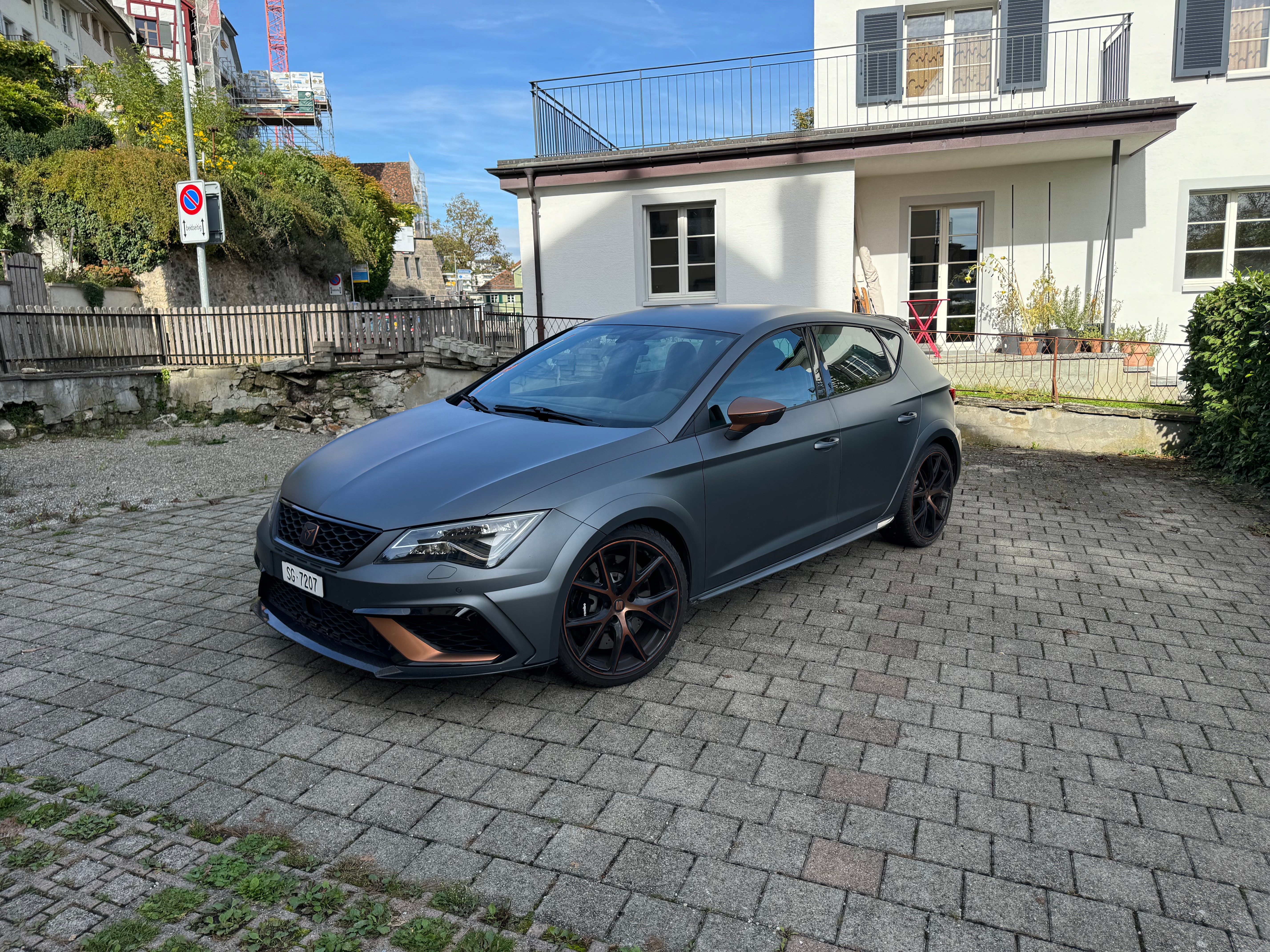 SEAT Leon 2.0 TSI Cupra R DSG