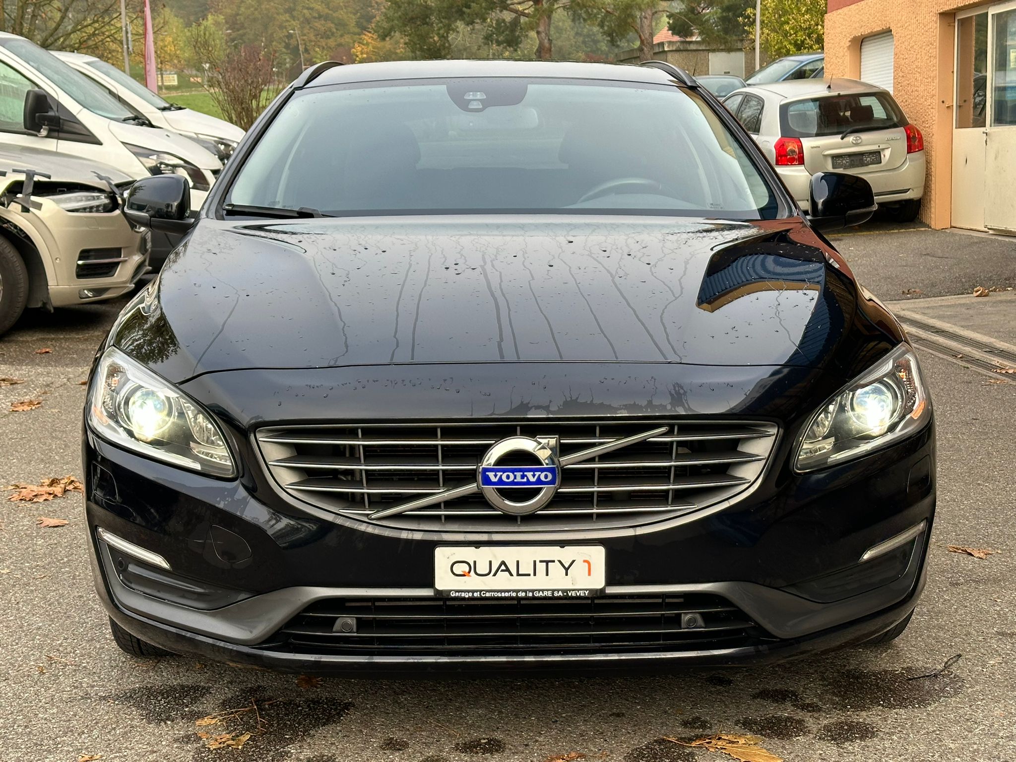 VOLVO V60 D4 AWD Momentum Geartronic