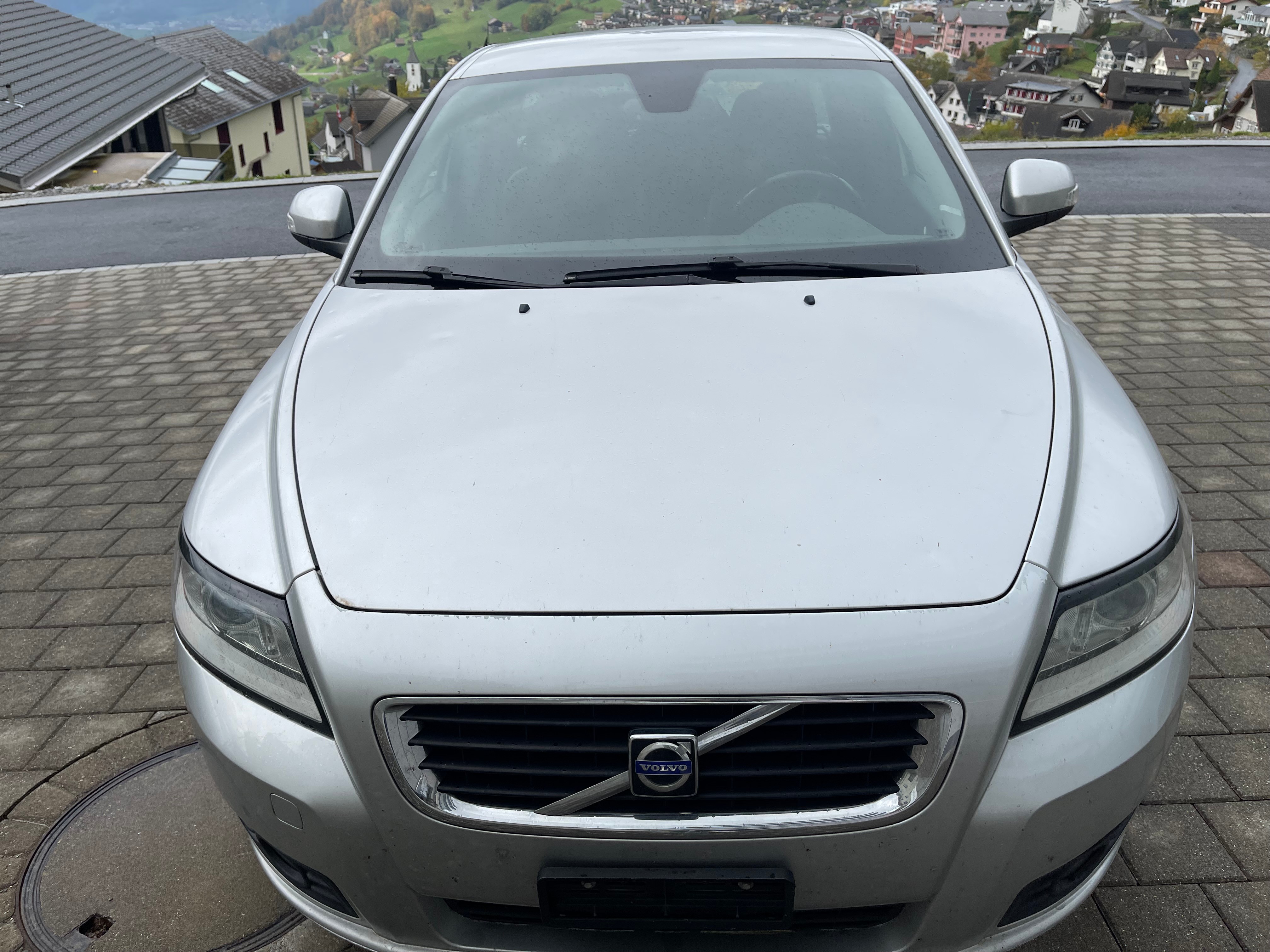 VOLVO V50 2.0D