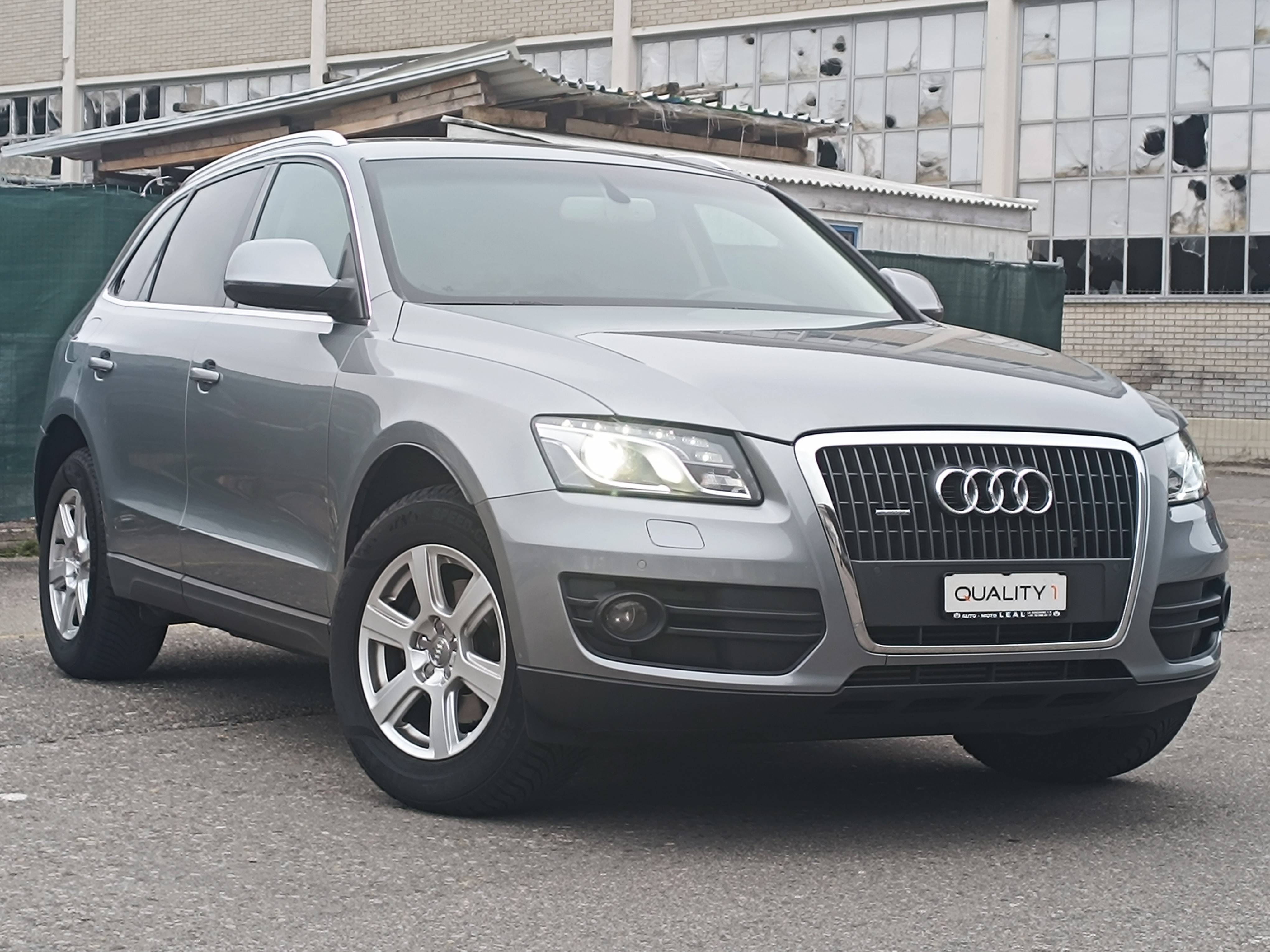 AUDI Q5 2.0 TFSI quattro S-tronic