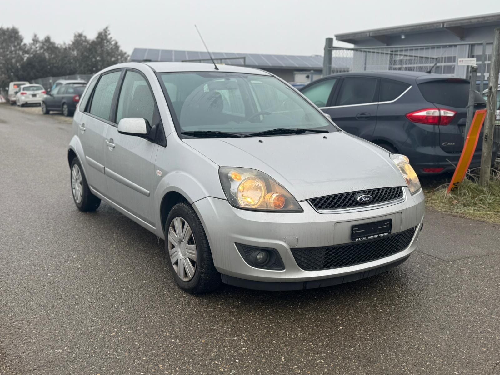 FORD Fiesta 1.4 16V Trend