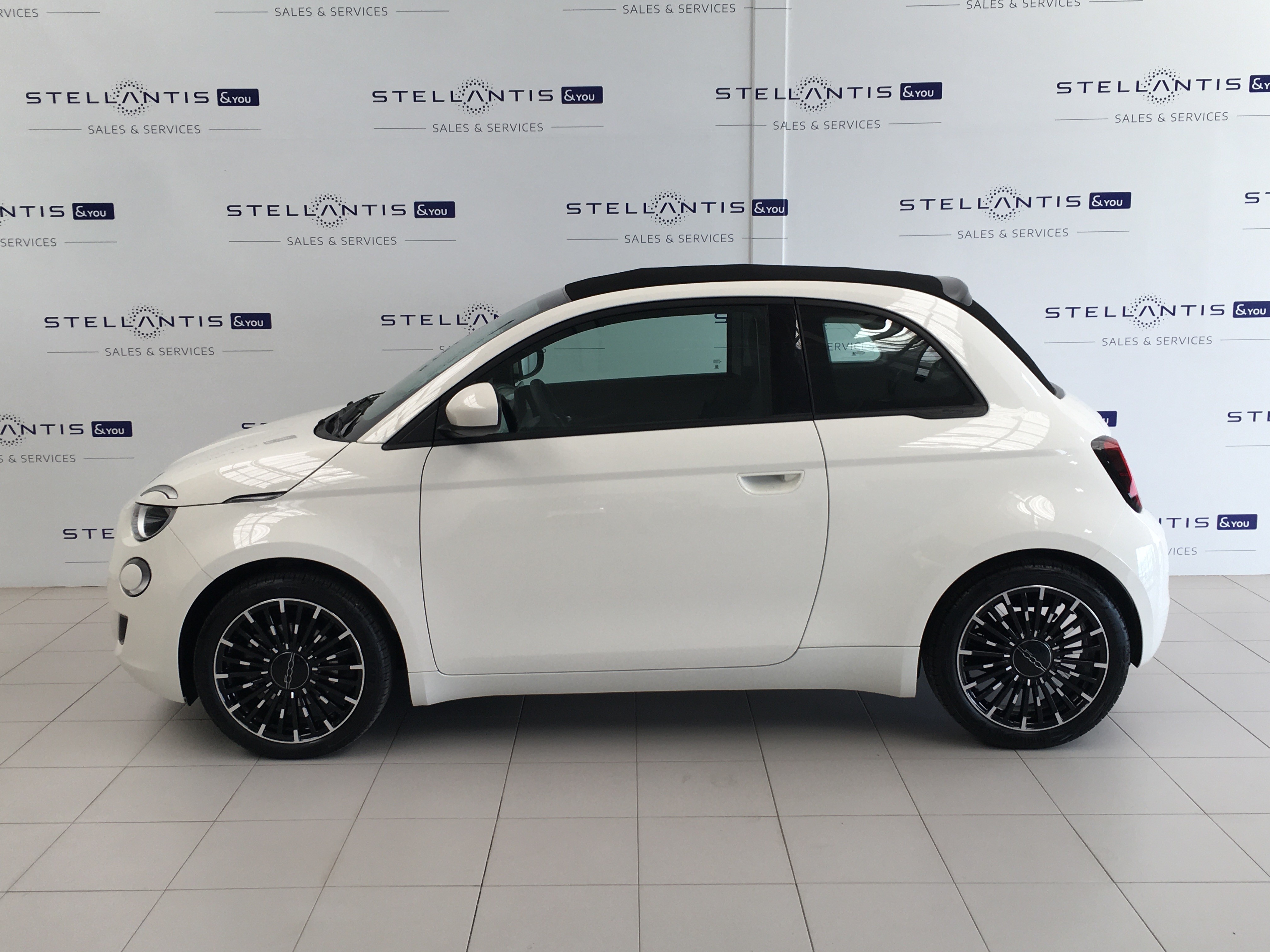 FIAT 500 C electric 87 kW Icon