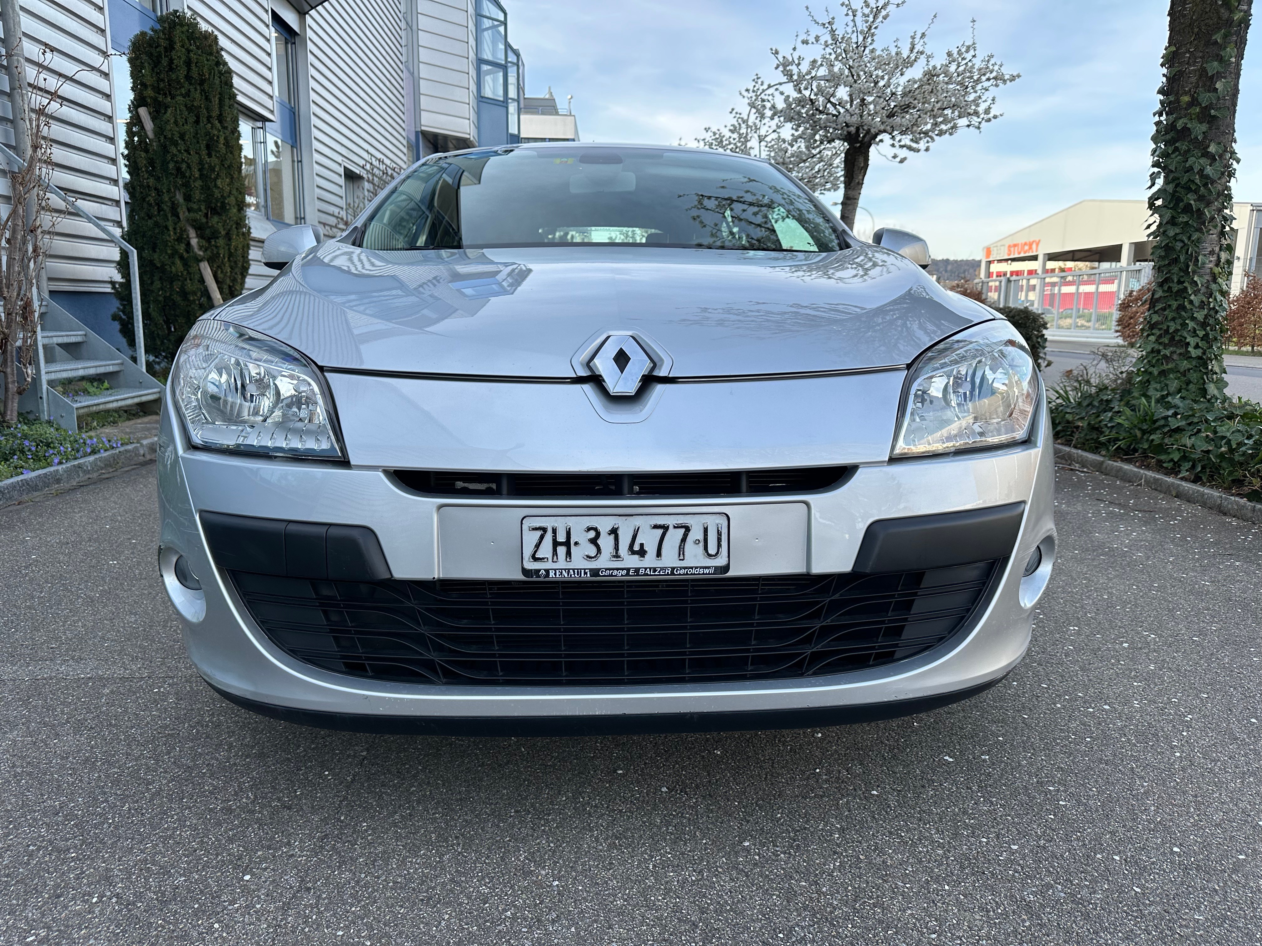 RENAULT Mégane 1.6 16V Dynamique