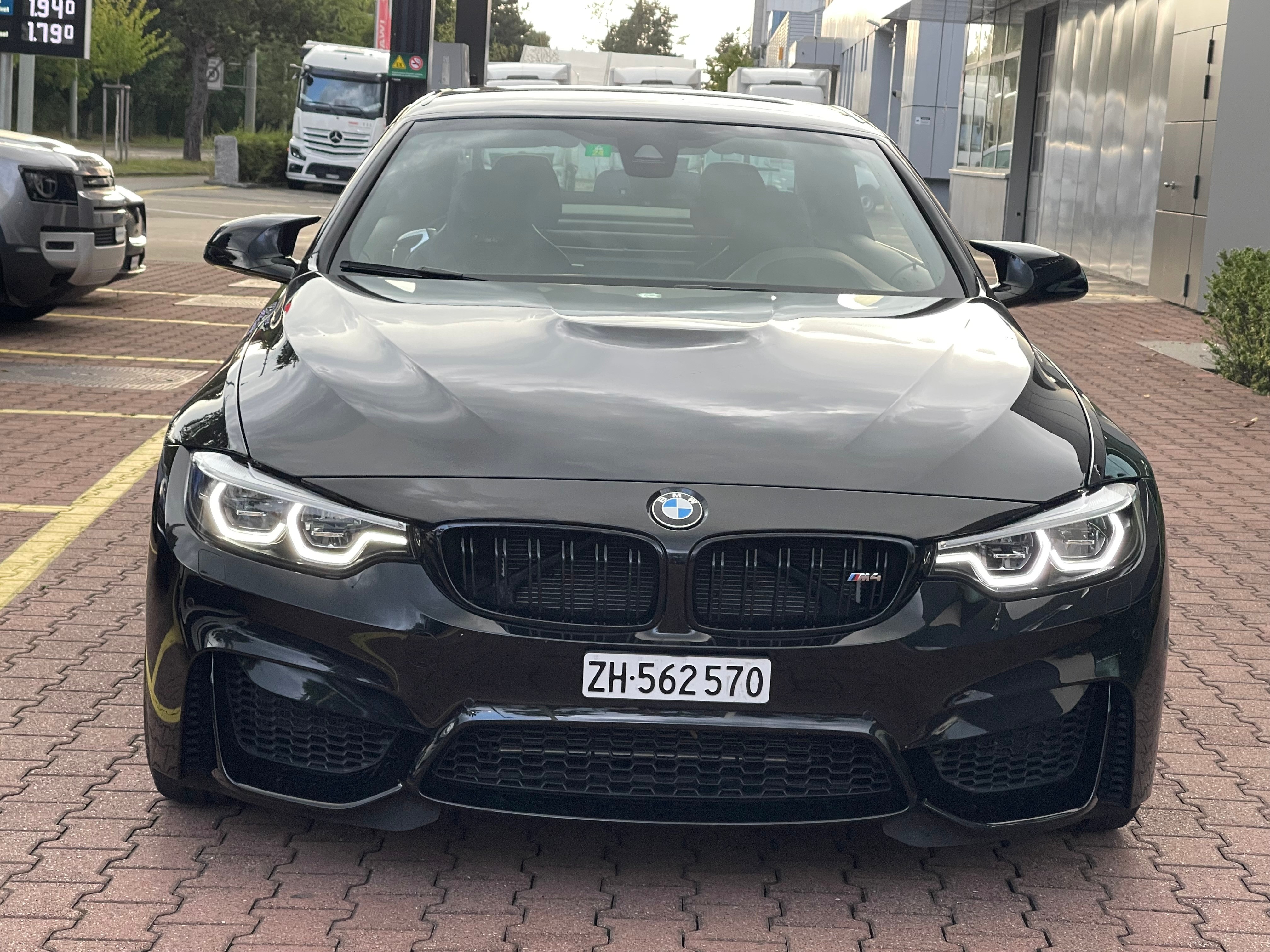 BMW M4 Cabriolet Competition DKG