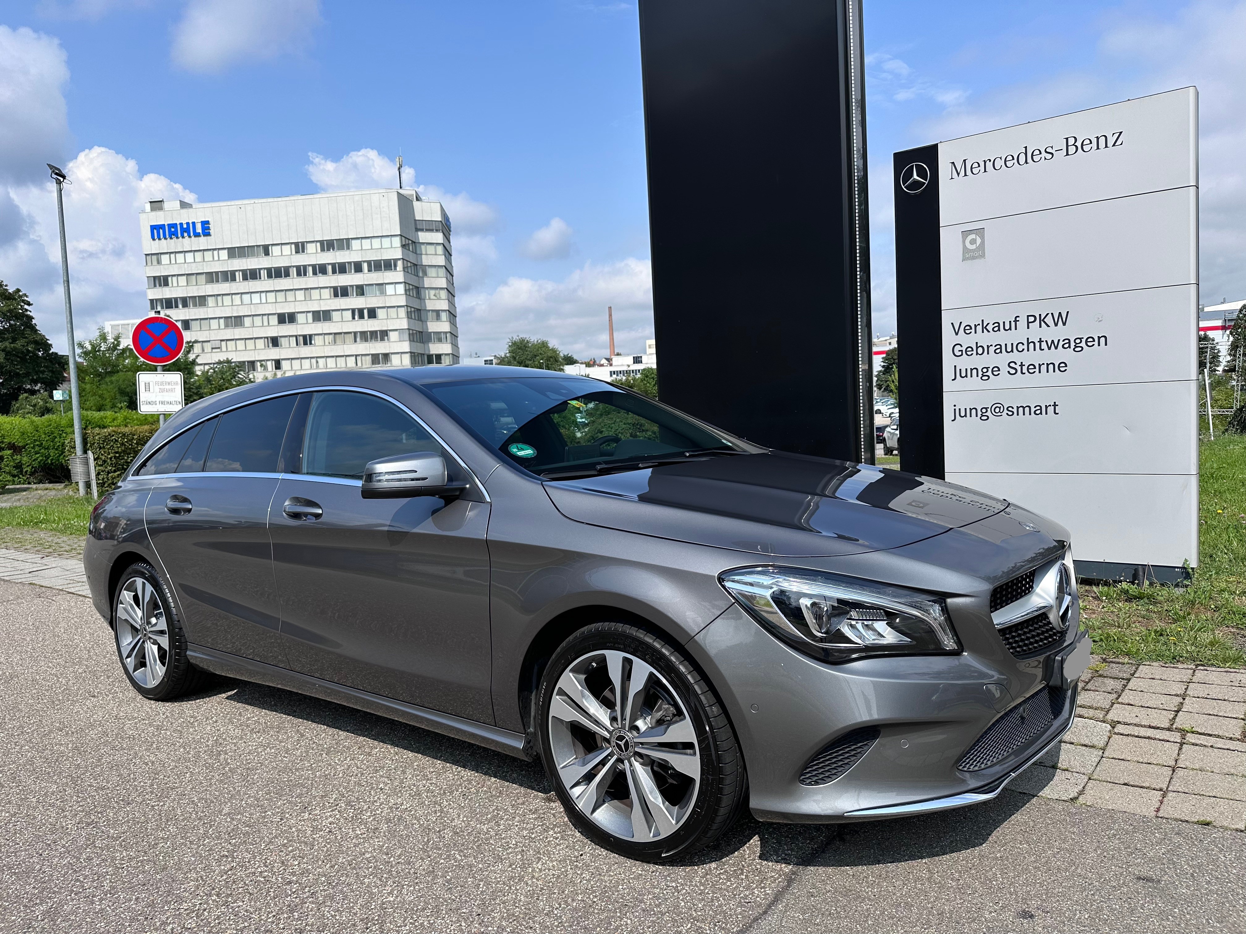 MERCEDES-BENZ CLA Shooting Brake 180 Urban 7G-DCT