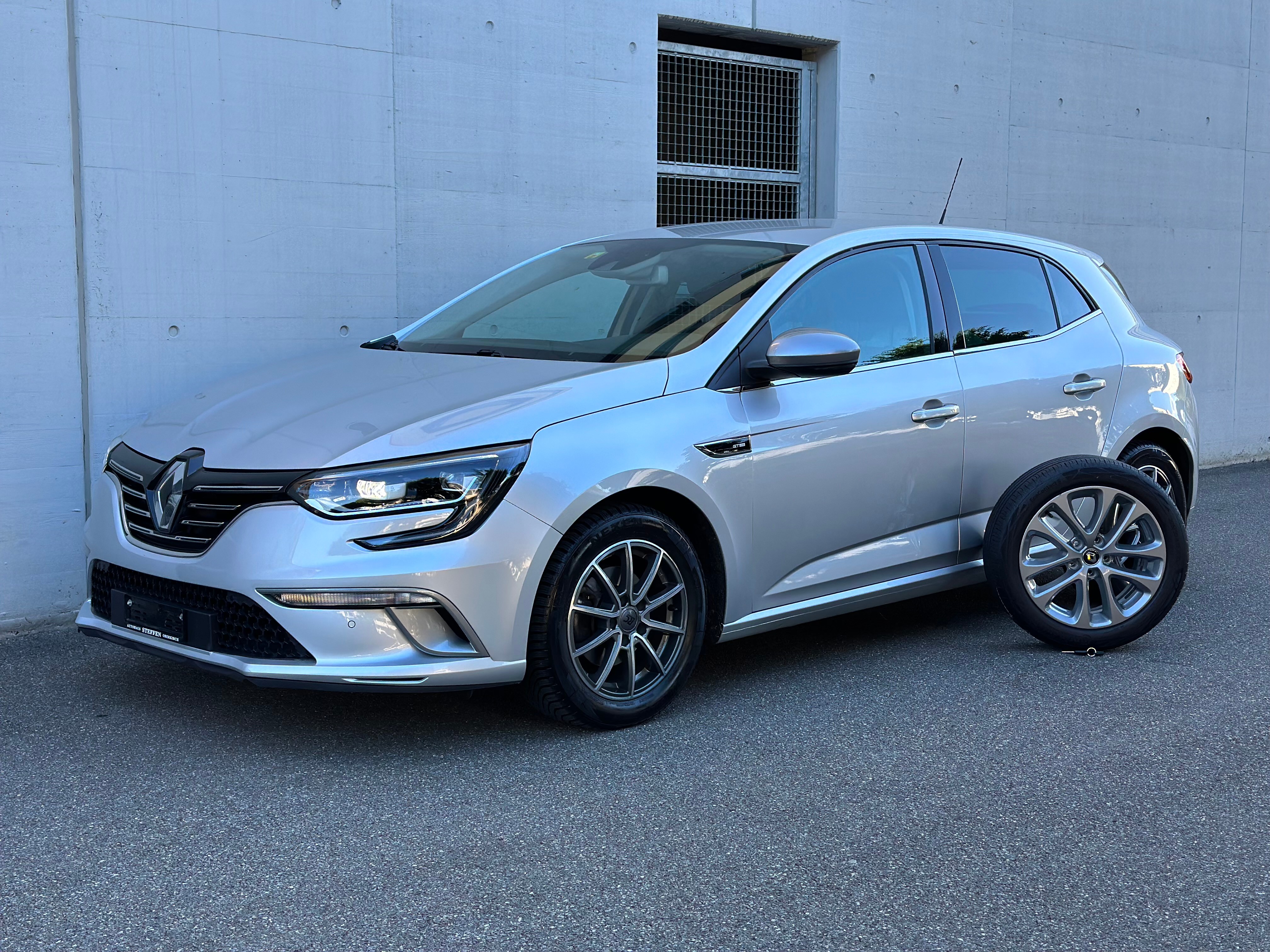 RENAULT Mégane 1.3 16V Turbo GT Line