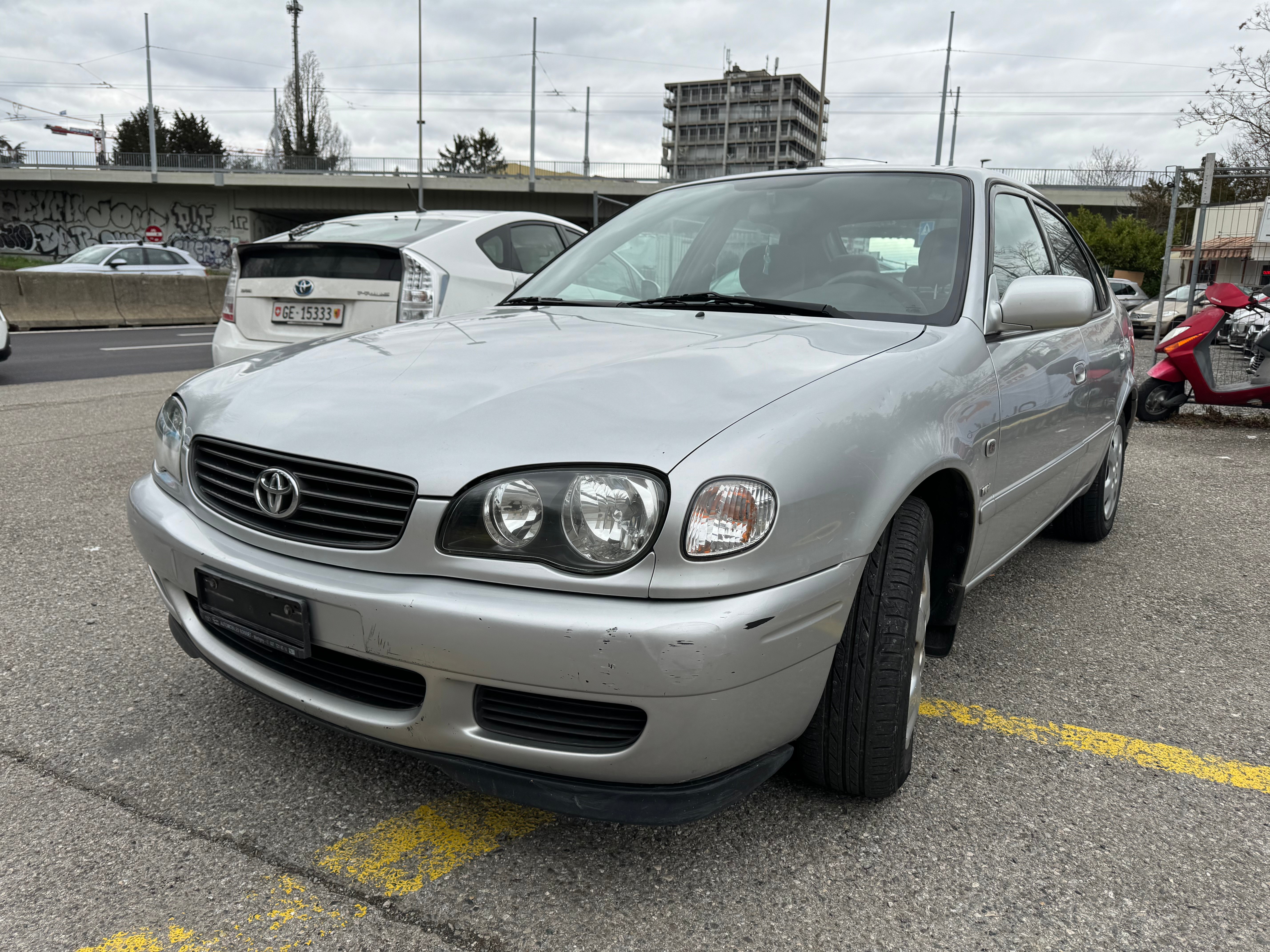 TOYOTA Corolla 1.6 Linea Sol plus