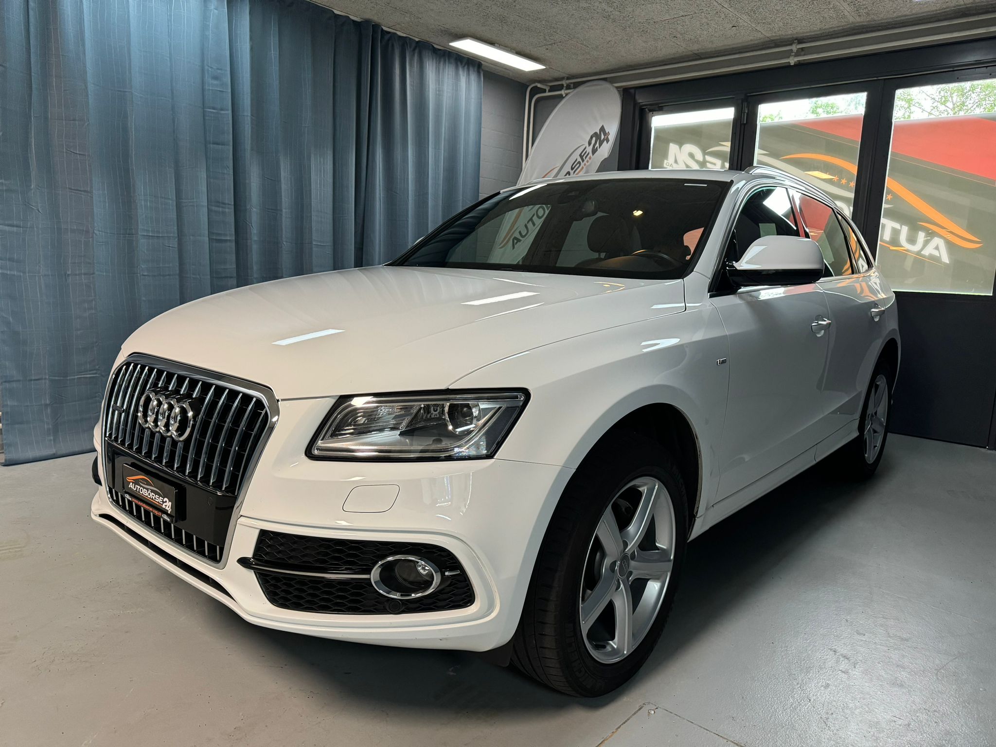 AUDI Q5 2.0 TDI quattro S-tronic