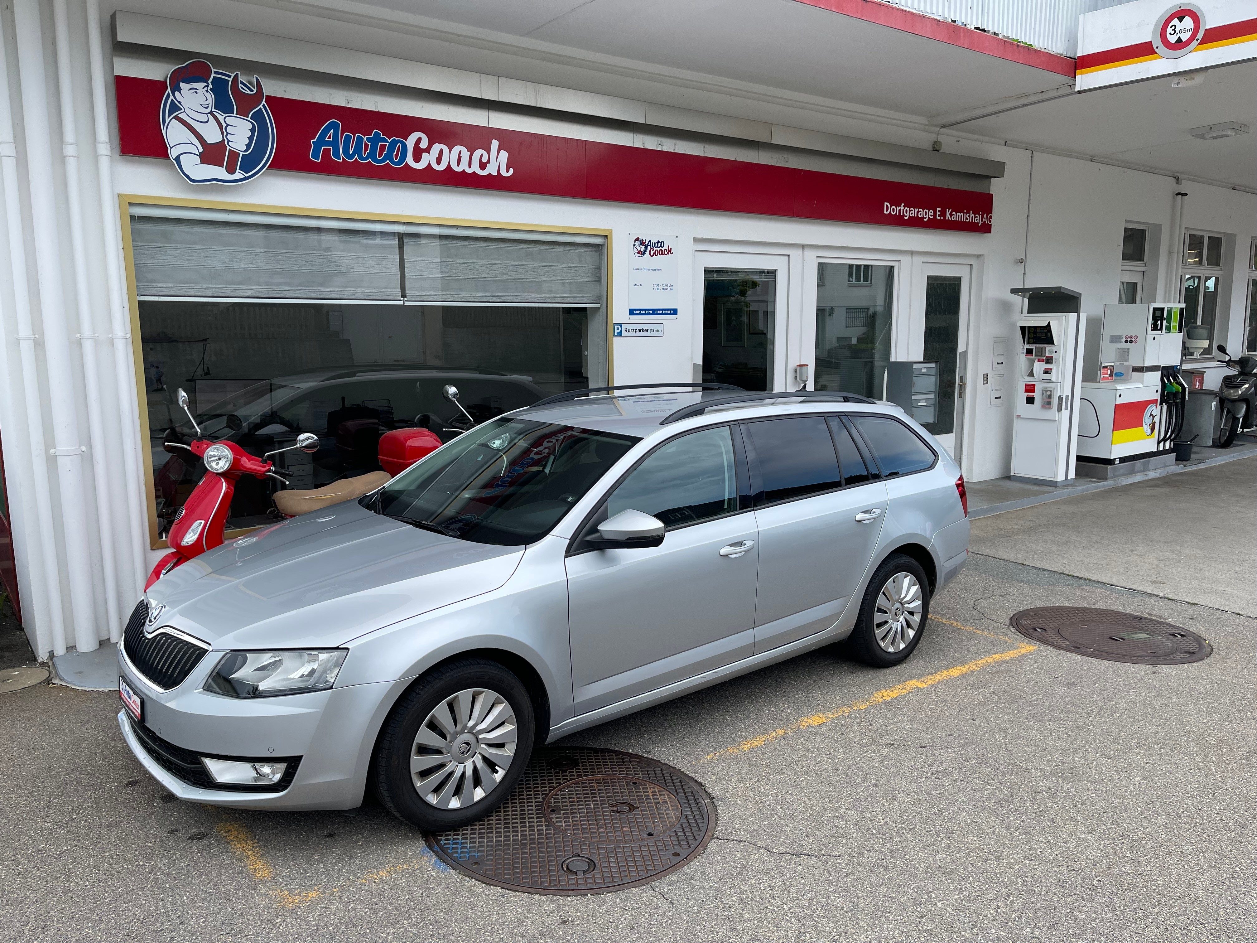 SKODA Octavia Combi 2.0 TDI Ambition DSG