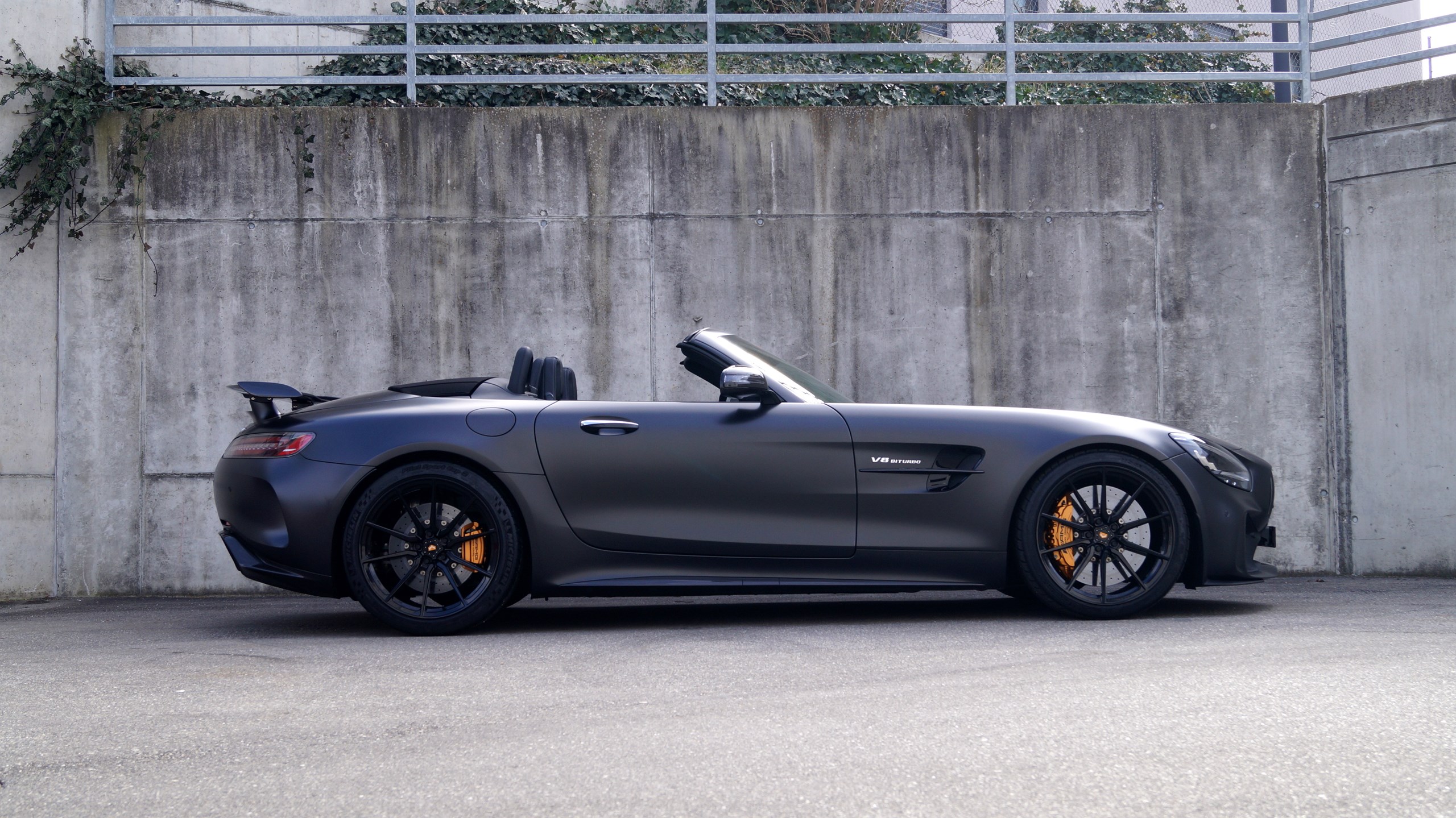 MERCEDES-BENZ AMG GT R Roadster Speedshift DCT