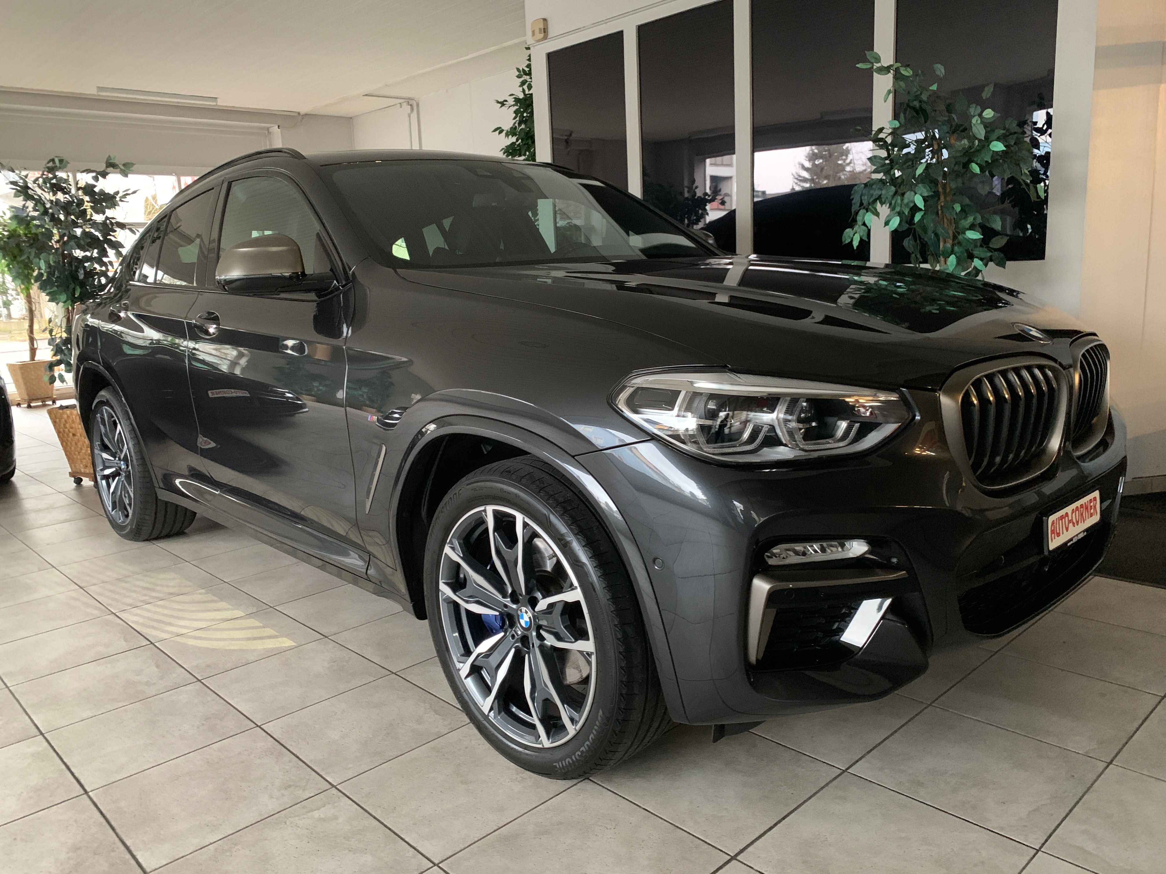 BMW X4 M40d 4x4 mit mega Ausstattung Automat-Steptronic xDrive