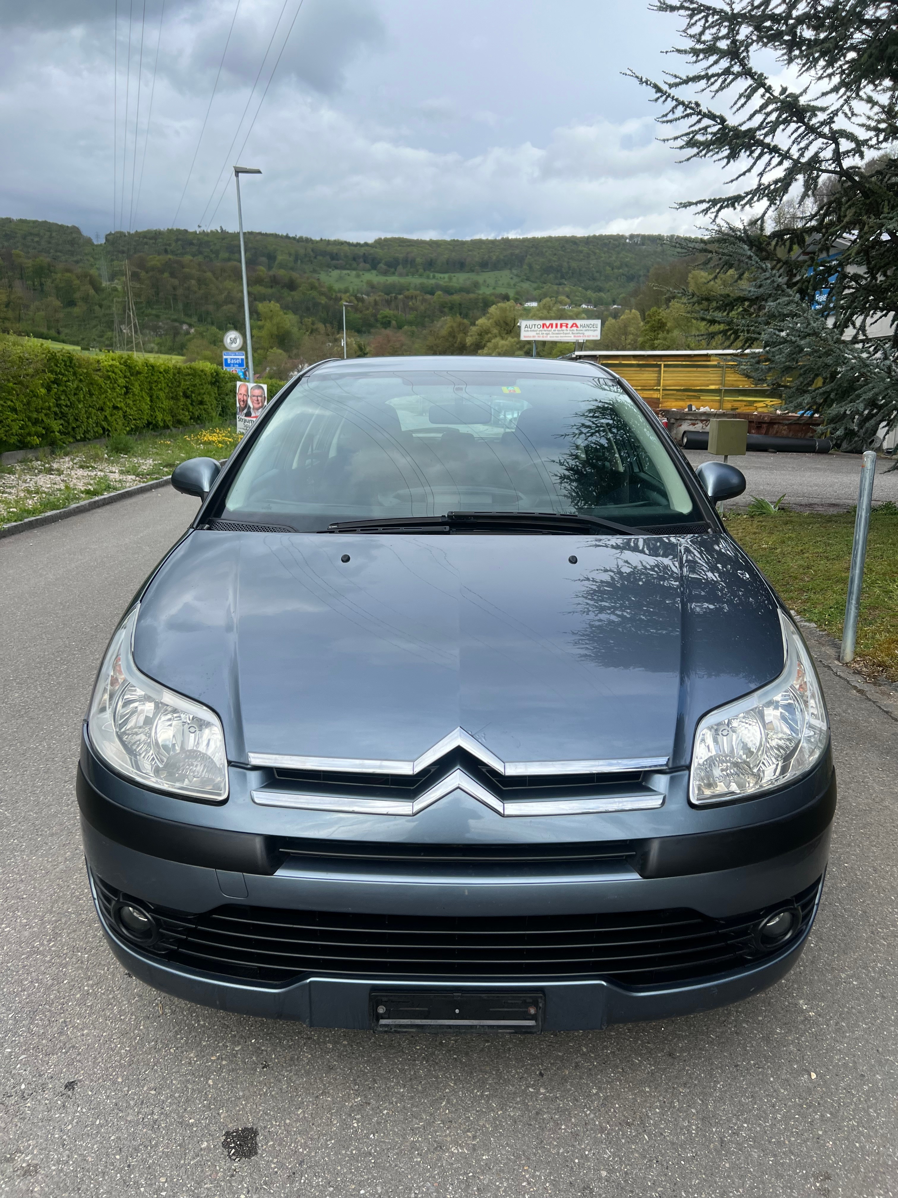 CITROEN C4 Berline 1.6i 16V SX