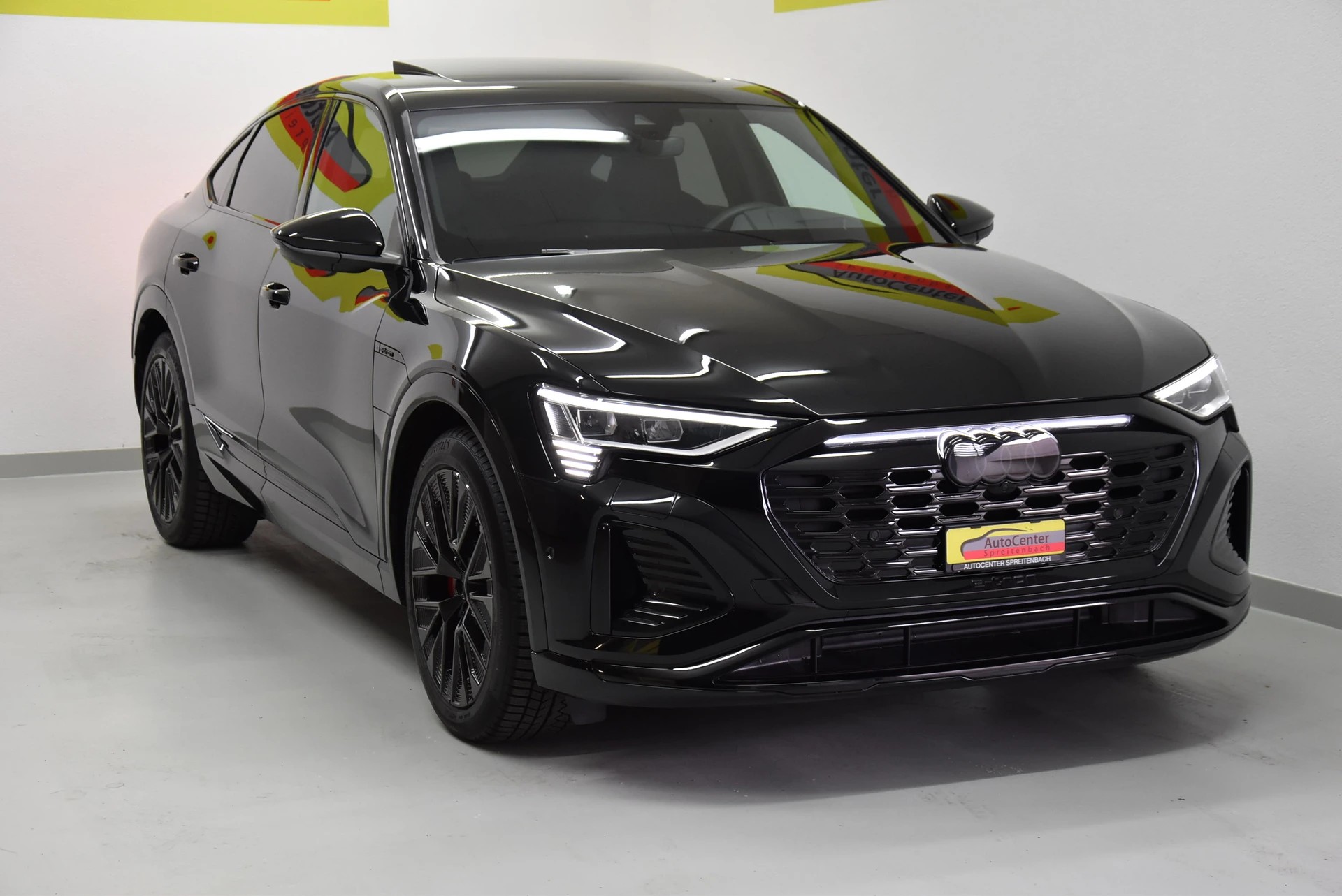 AUDI Q8 Sportback 50 e-tron Black Edition quattro