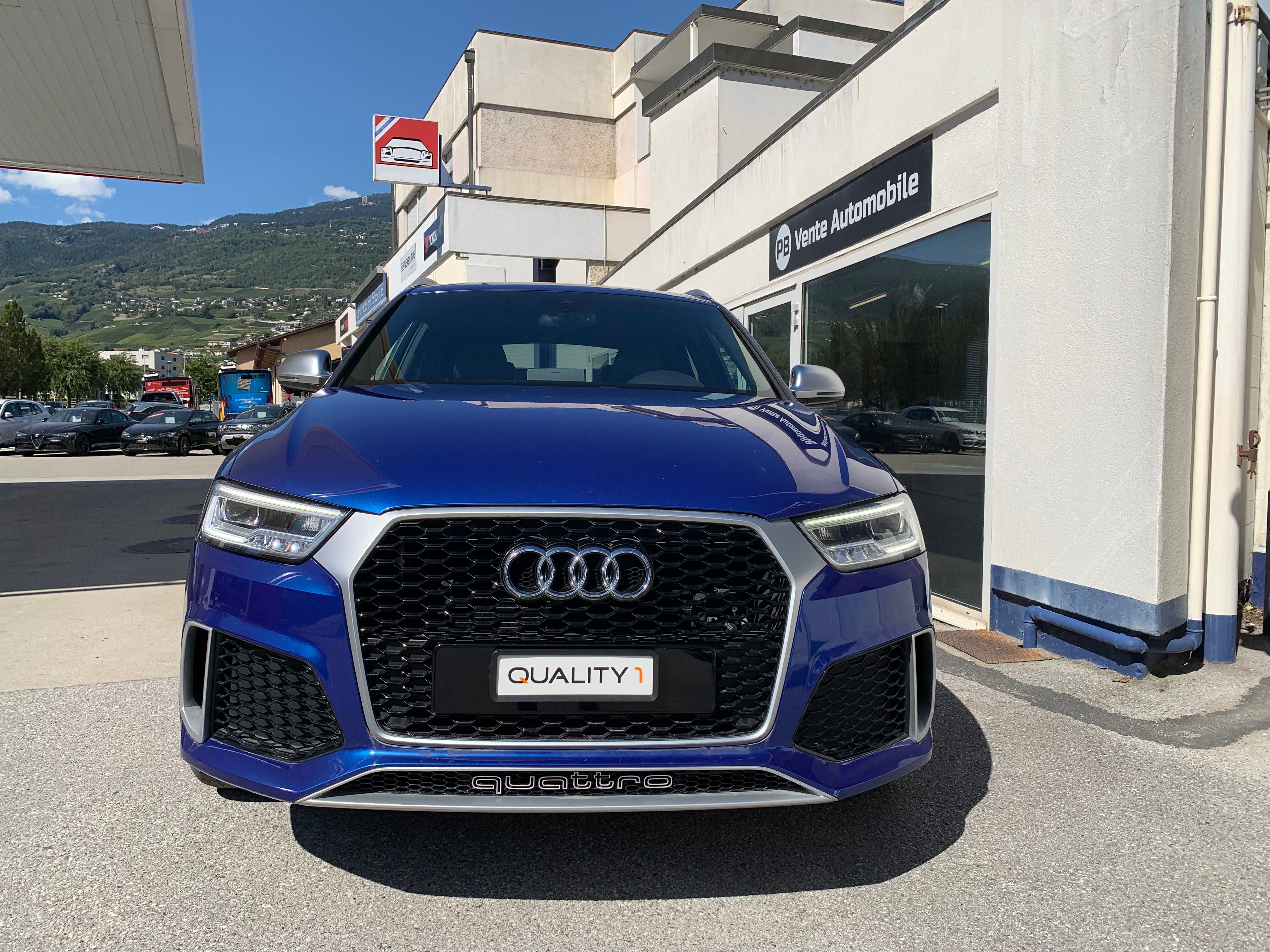 AUDI RS Q3 2.5 TFSI quattro S-tronic