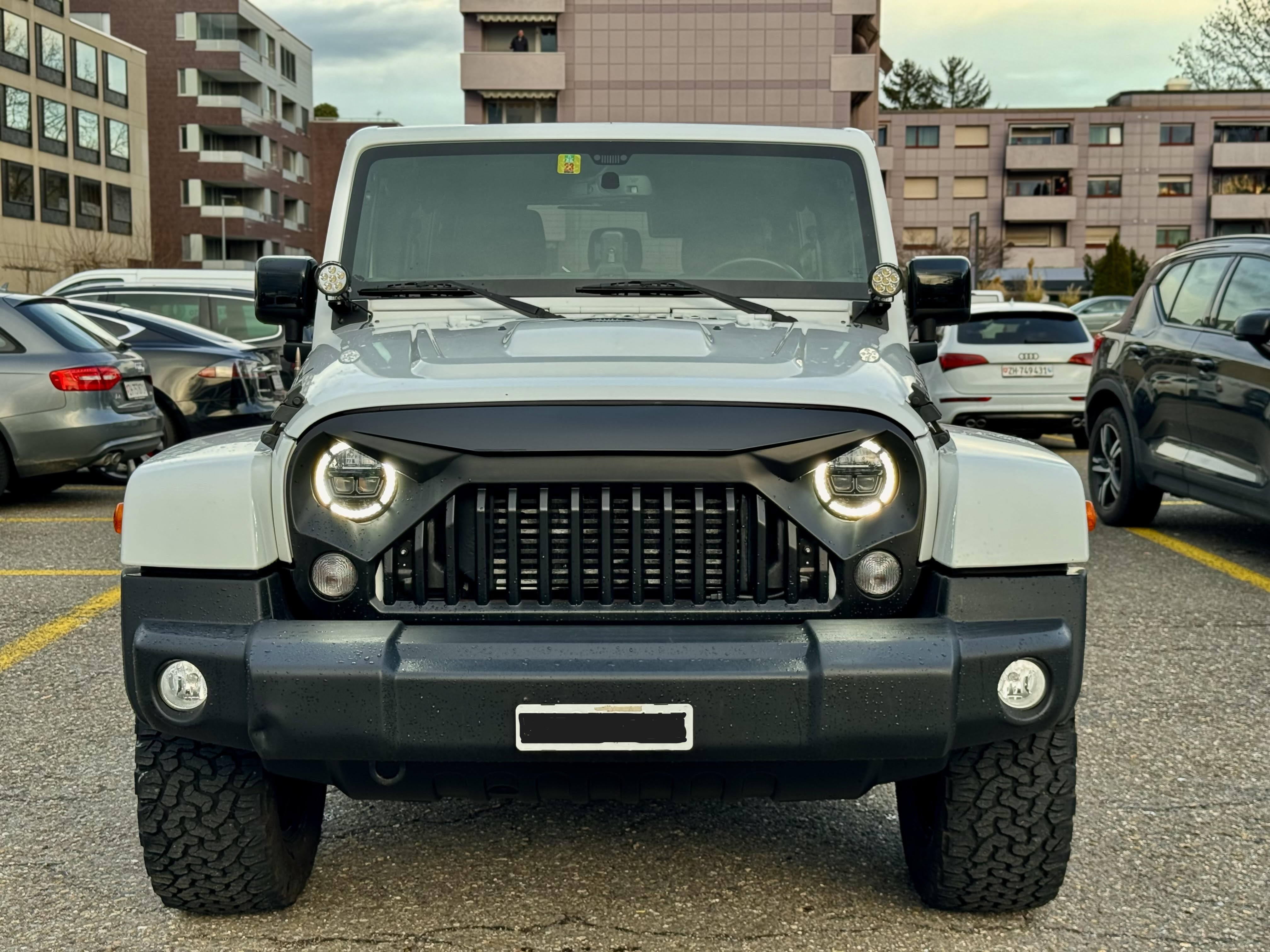 JEEP Wrangler 2.8CRD Unlimited Sport Automatic softtop