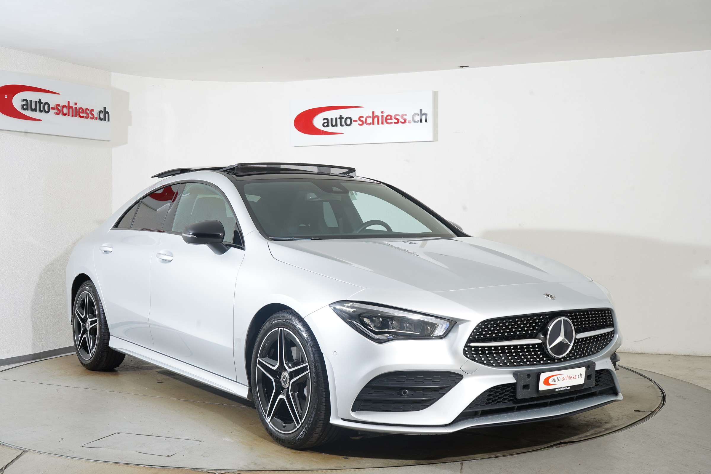 MERCEDES-BENZ CLA 200 AMG Line Night 7G-DCT