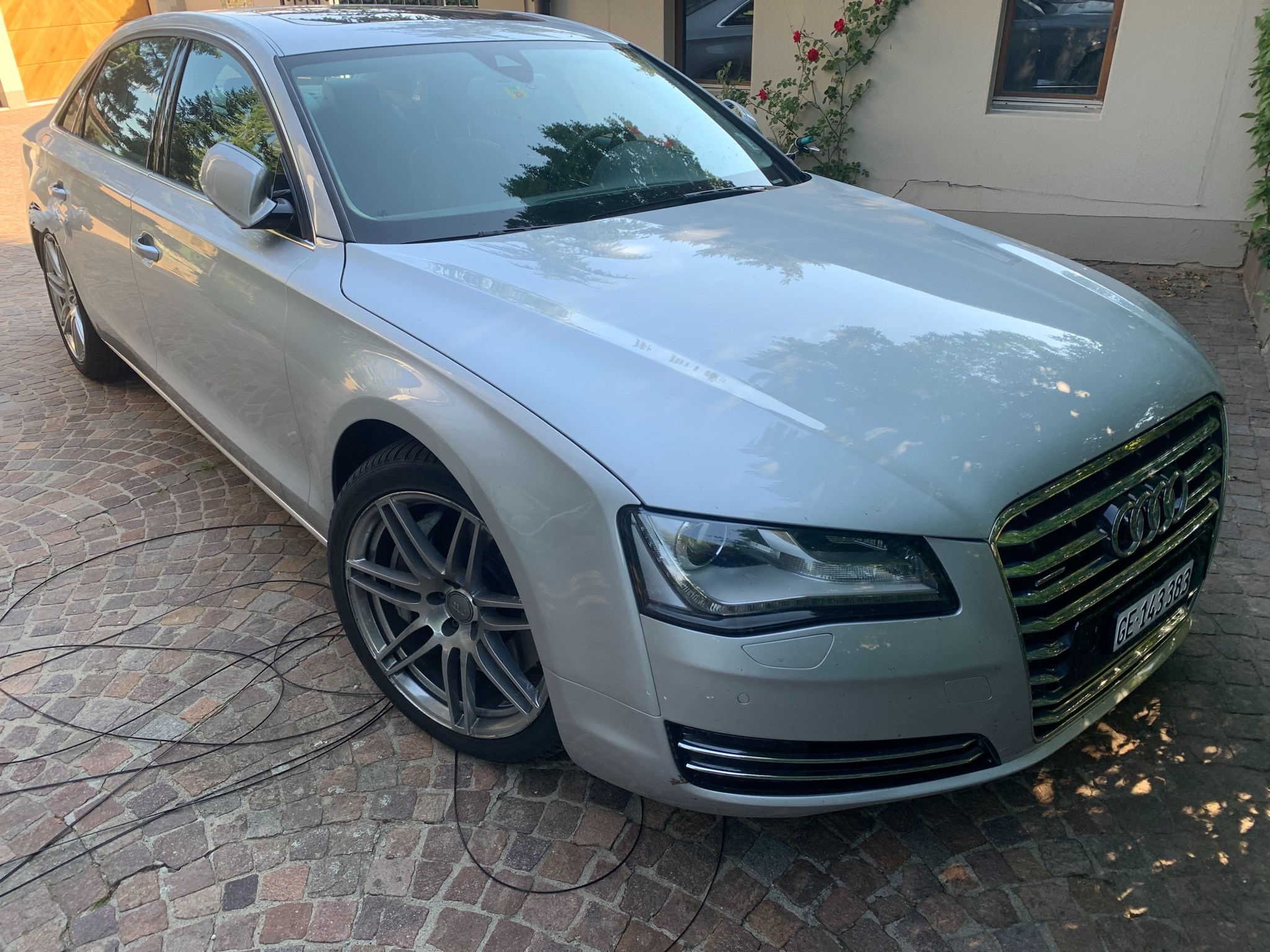 AUDI A8 L 4.2 TDI quattro tiptronic