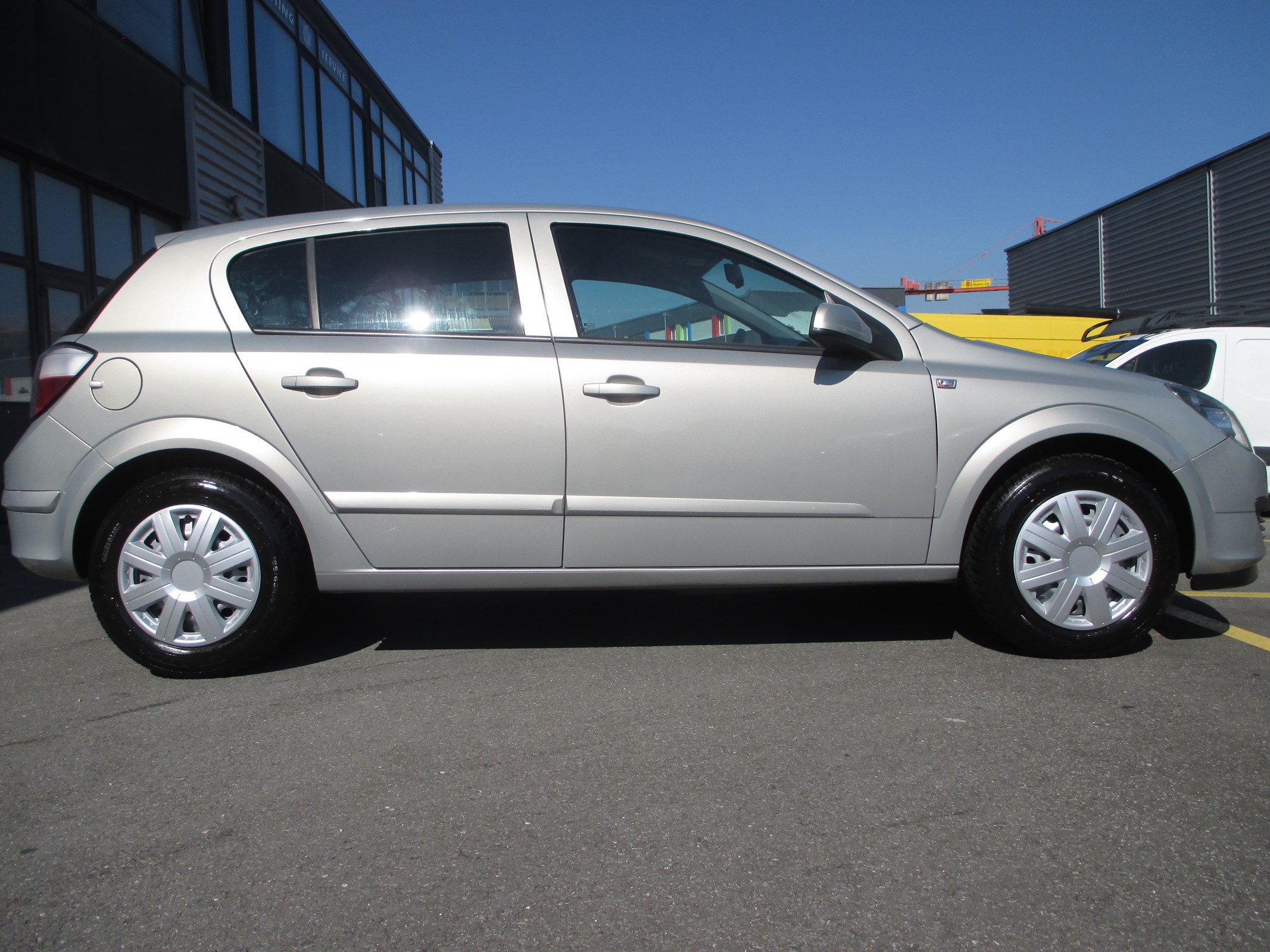 OPEL Astra 1.8i 16V Cosmo