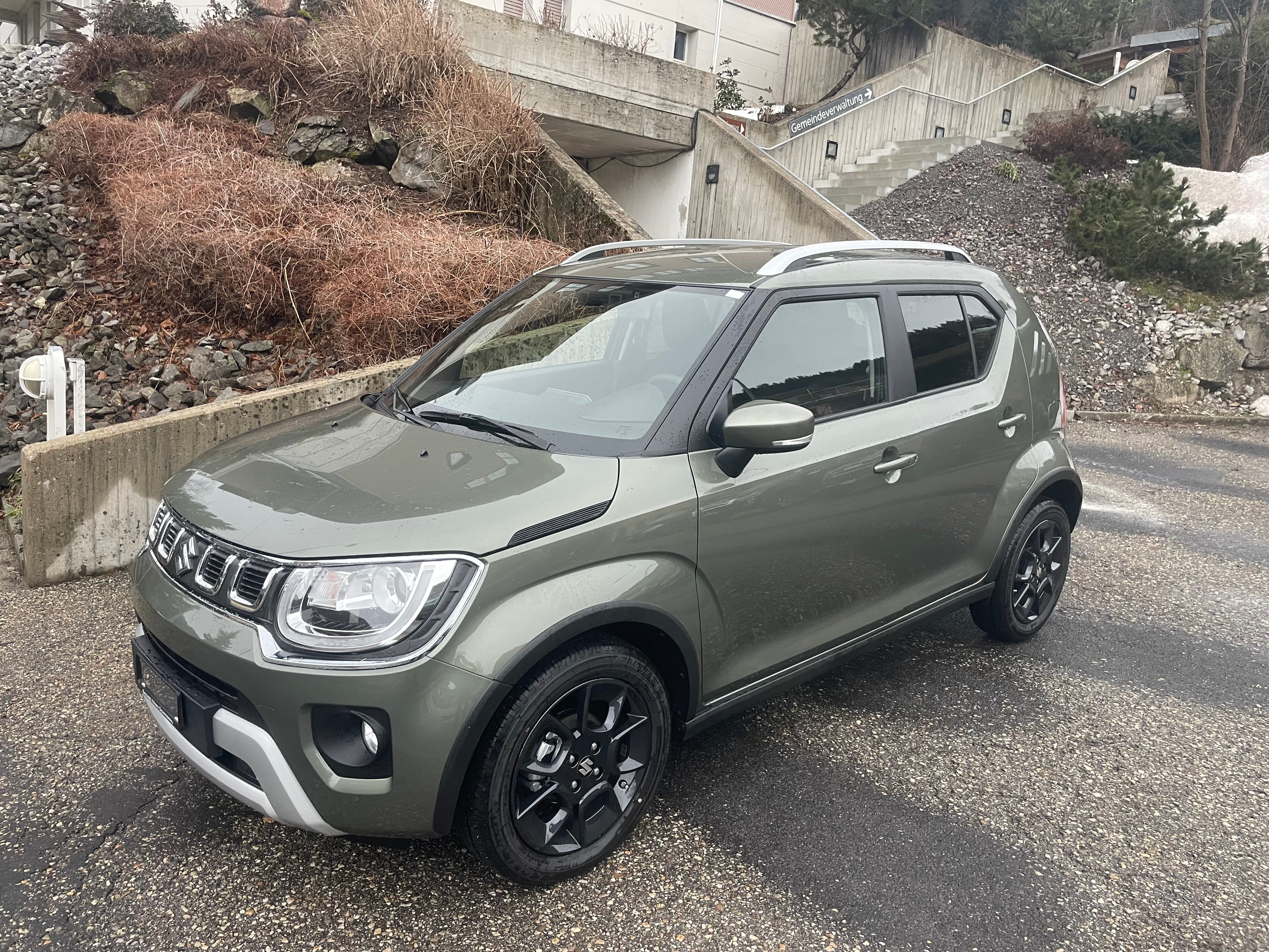 SUZUKI Ignis 1.2i Compact Top Hybrid 4x4