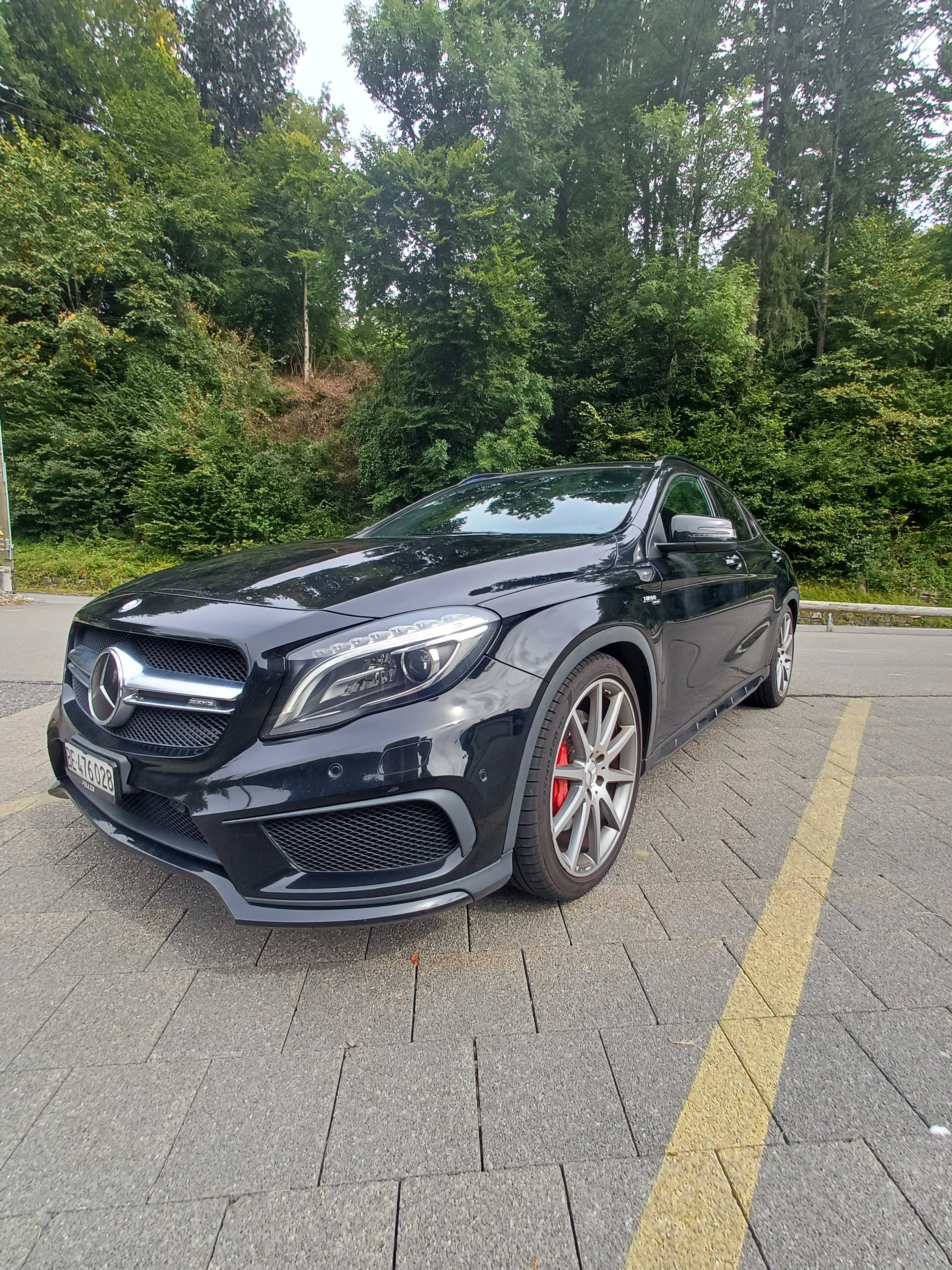 MERCEDES-BENZ GLA 45 AMG 4Matic 7G-DCT